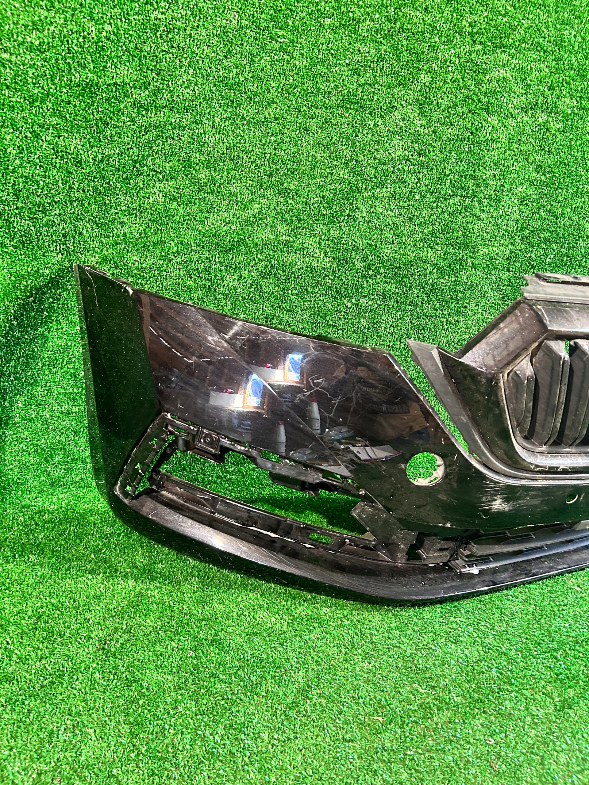front bumper SKODA OCTAVIA IV