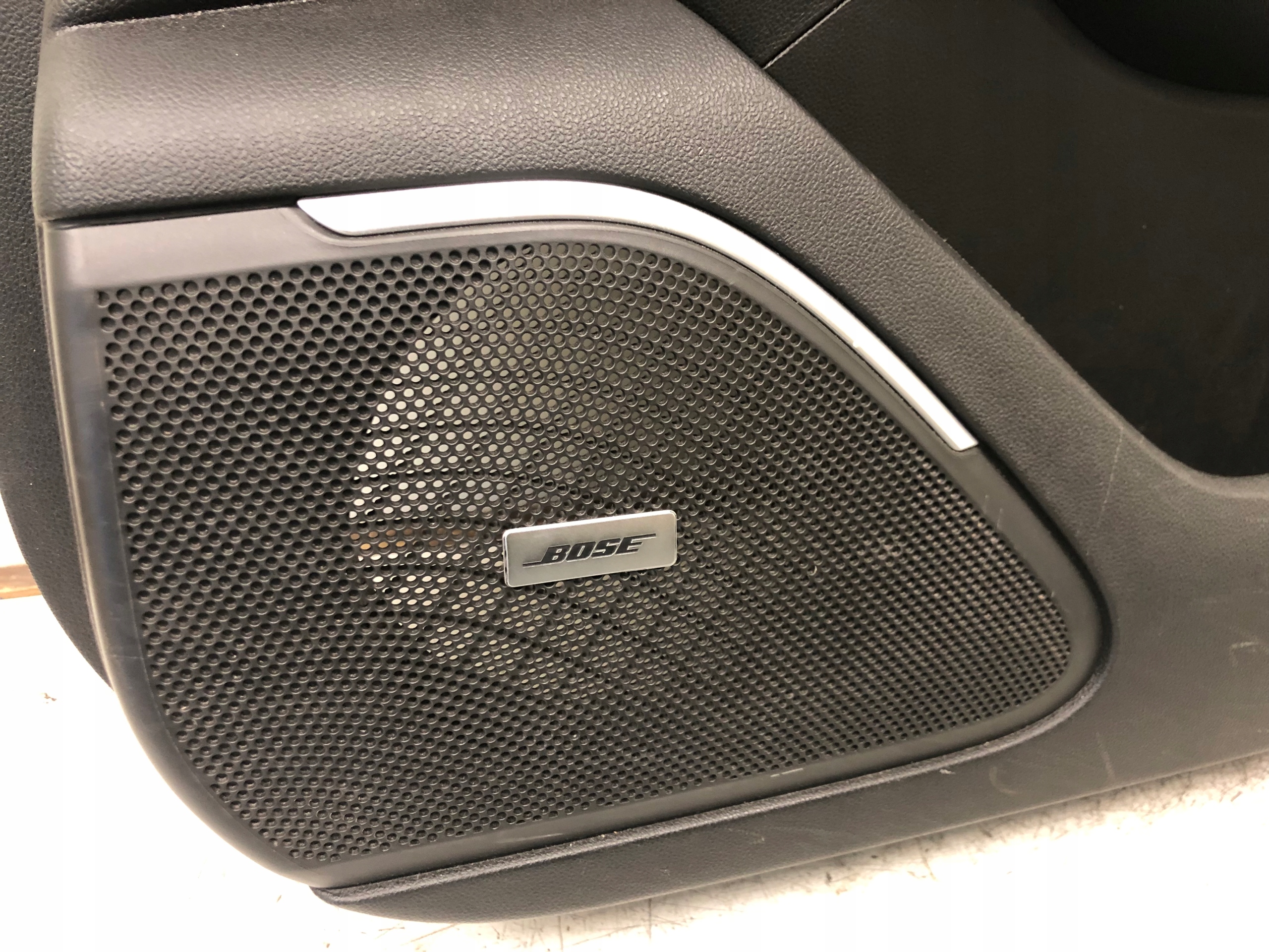 RENAULT TALISMAN INITIALE side upholstery right front BOSE 0515