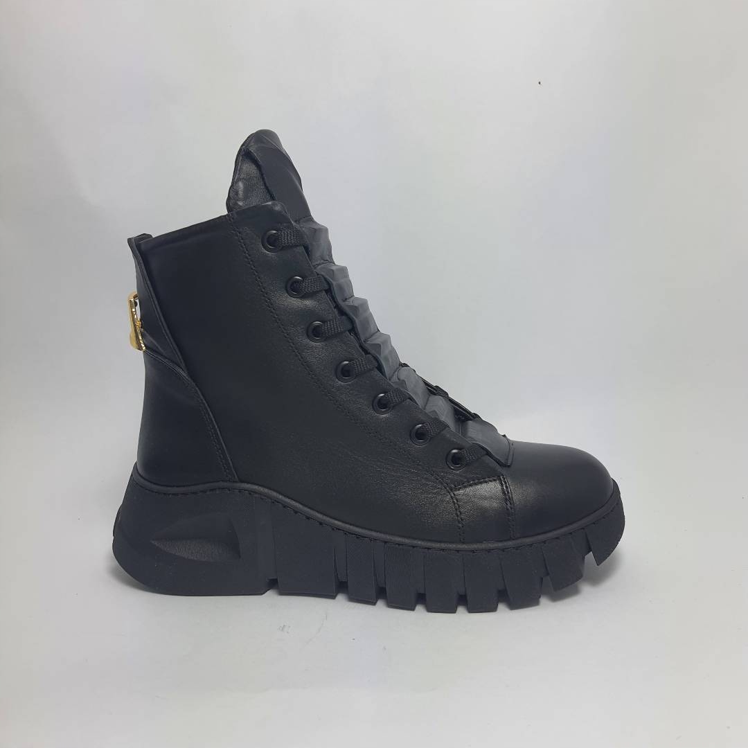 Dámské kotníkové boty Boccato 269.353.71 černé 37, Černá