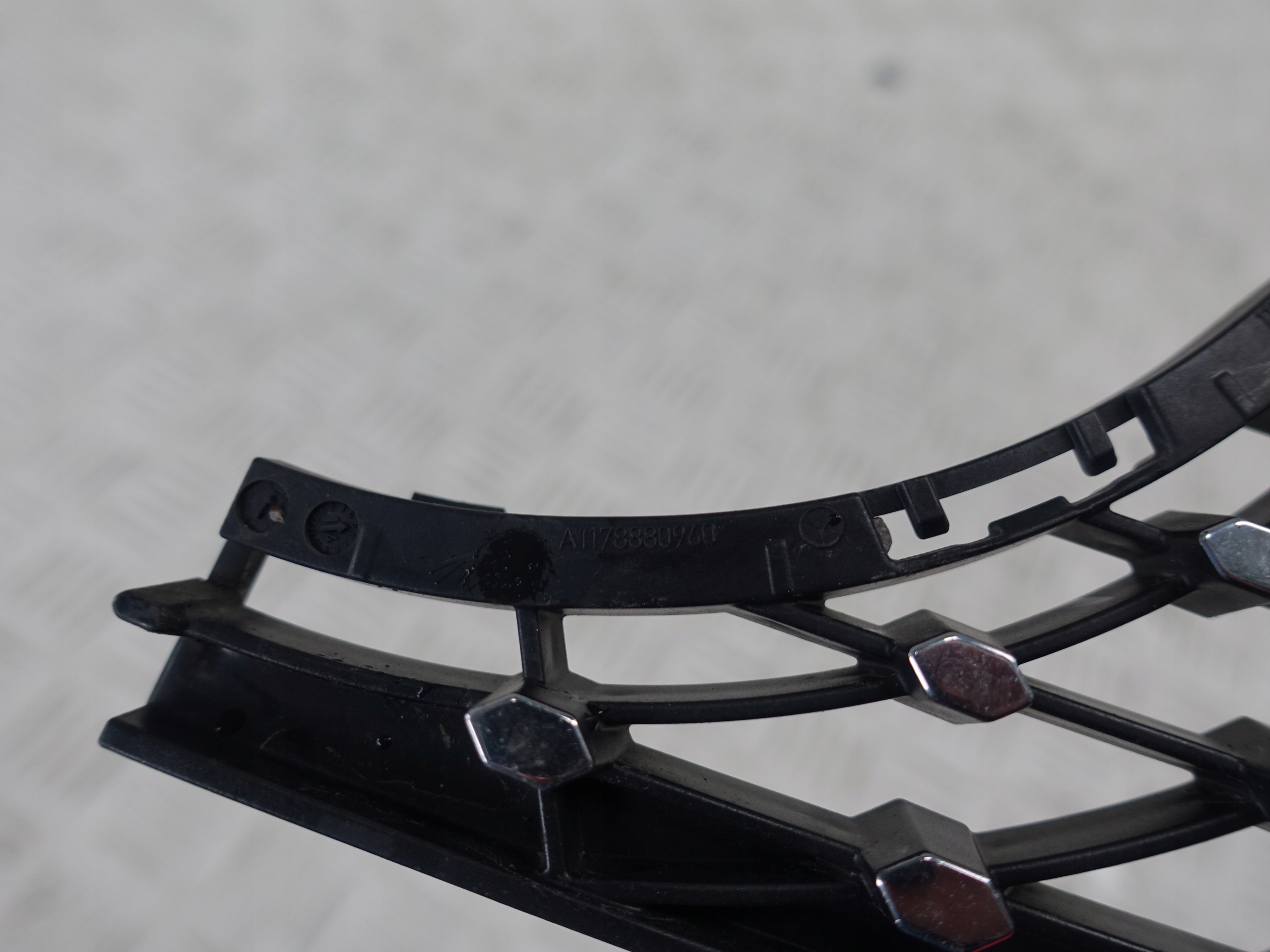 MERCEDES CLA C117 AMG grill grille grid left