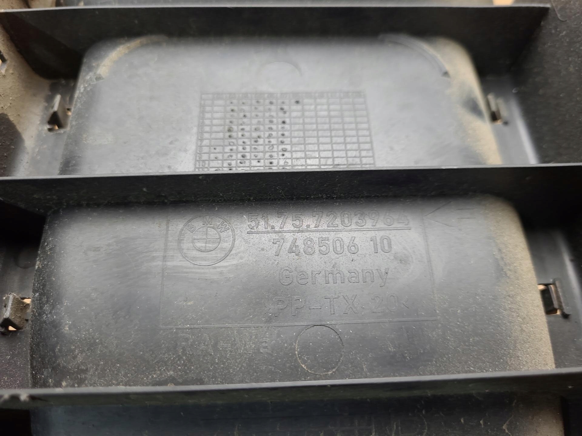 intake air BMW 5 E60/E61 facelift 2008 74850610
