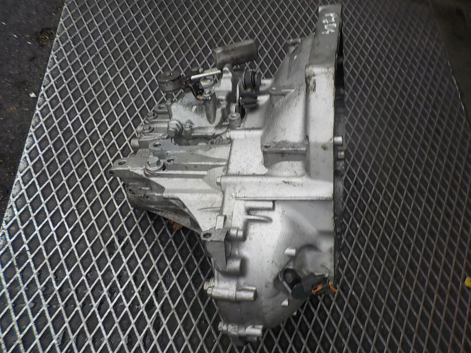 HONDA CIVIC VIII 1.3 Getriebe PJD4