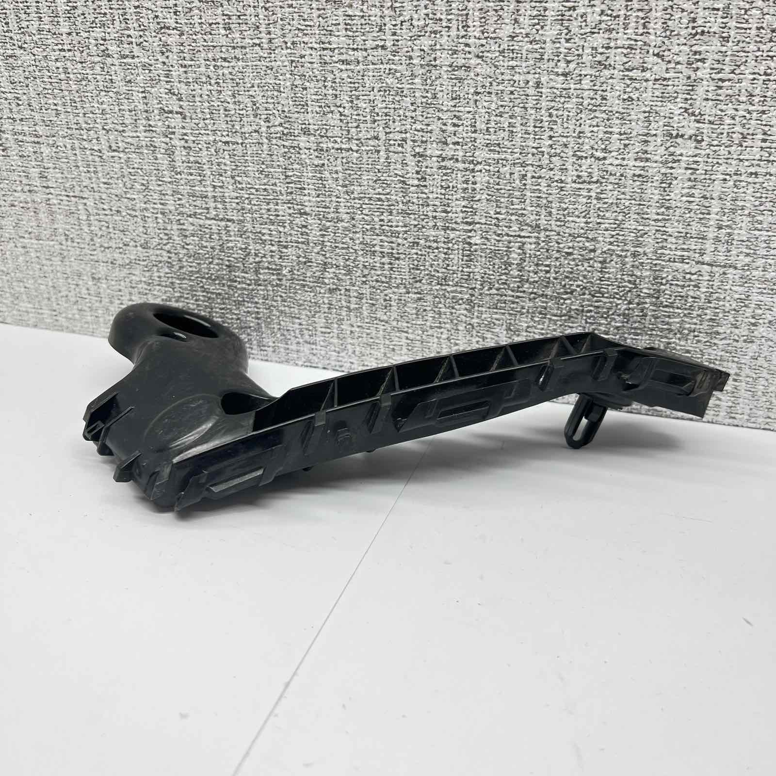 TOYOTA COROLLA support pour aile avant droite 52115-02490 original
