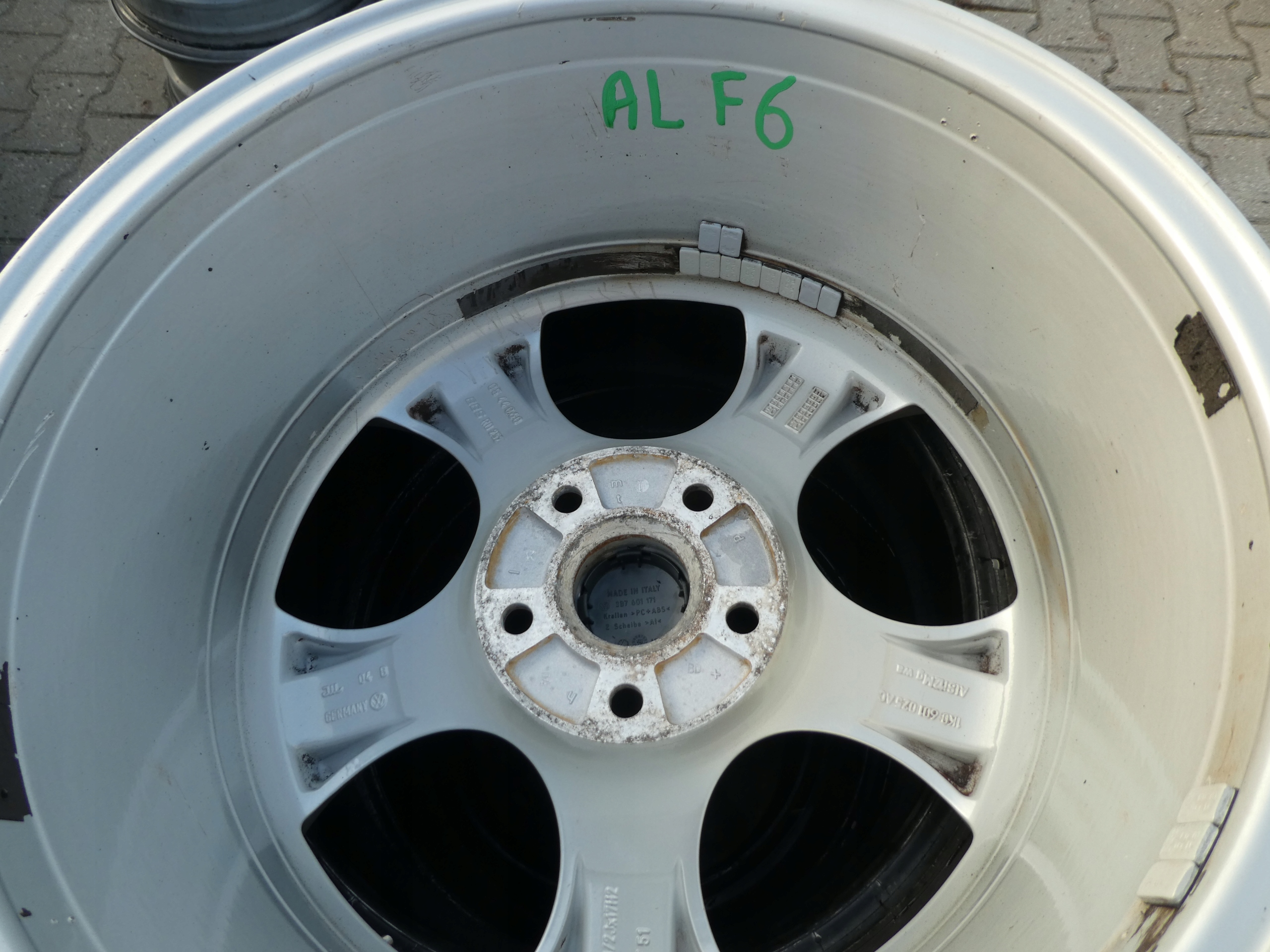 4X discs aluminium disc 1K0601025AC VW 5X112