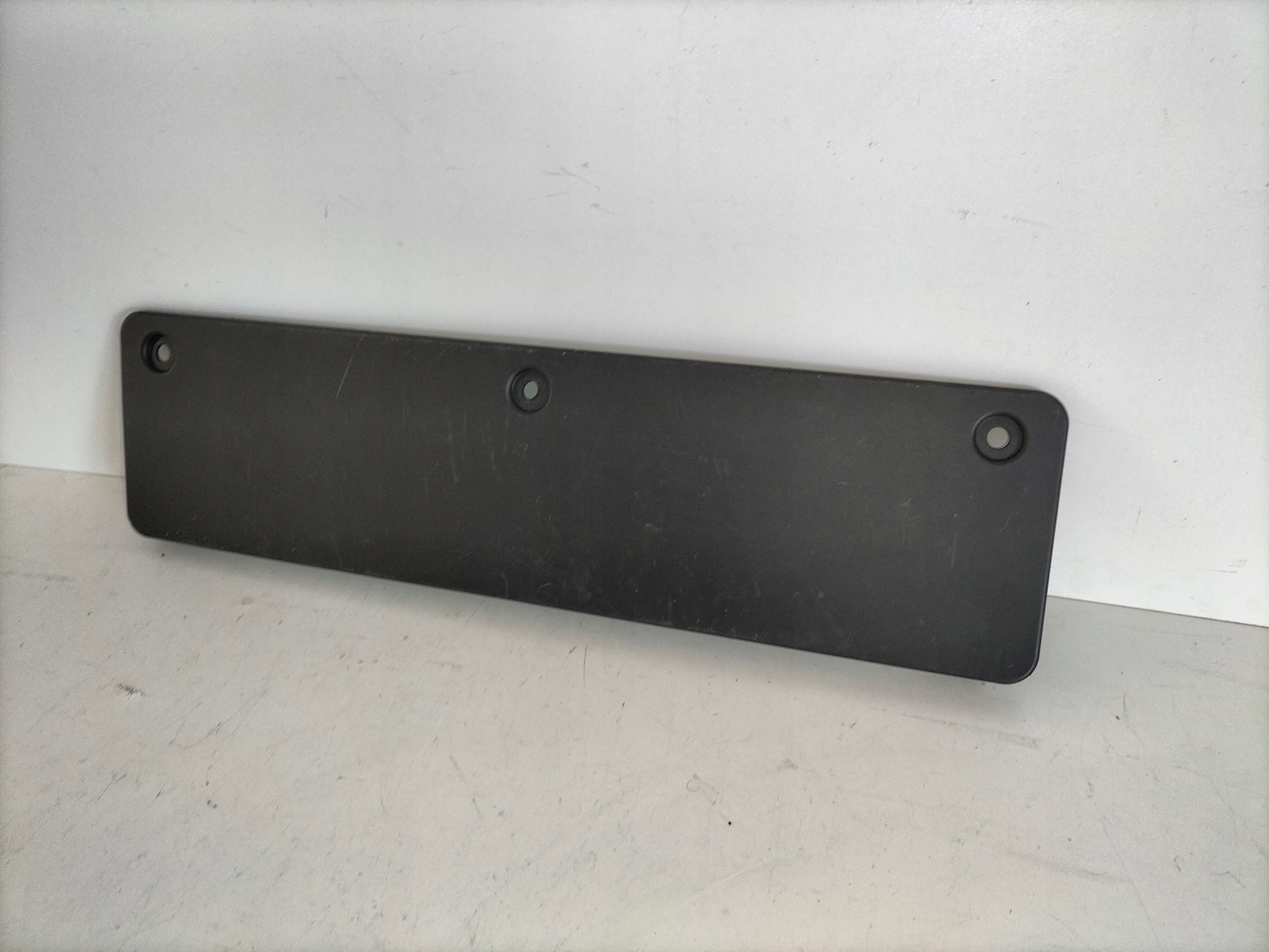 pad below tablice registration front VW GOLF VIII 8 LIFT 24
