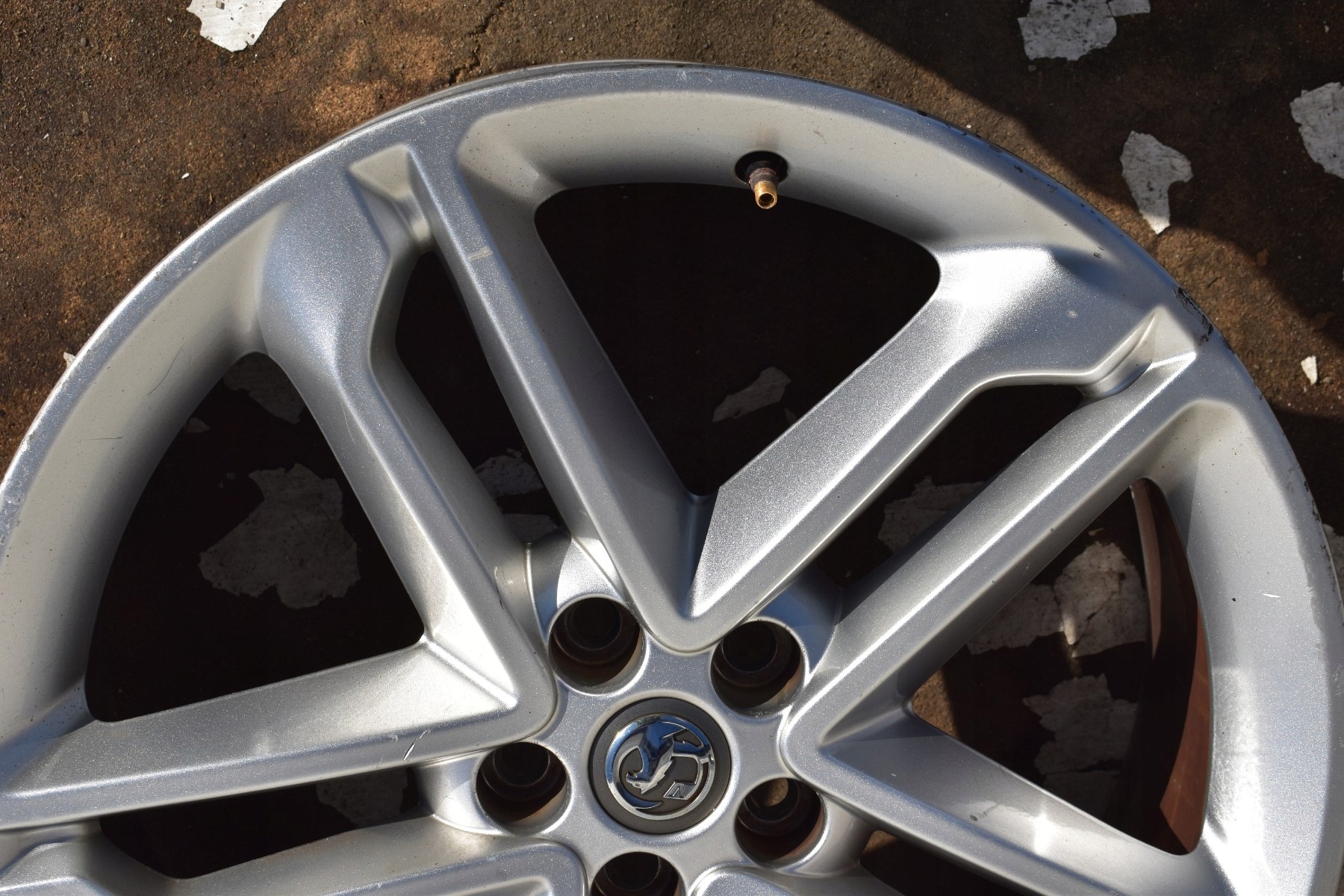 disk hliníkový OPEL 7,5" x 19" 5x105 ET38 95016099