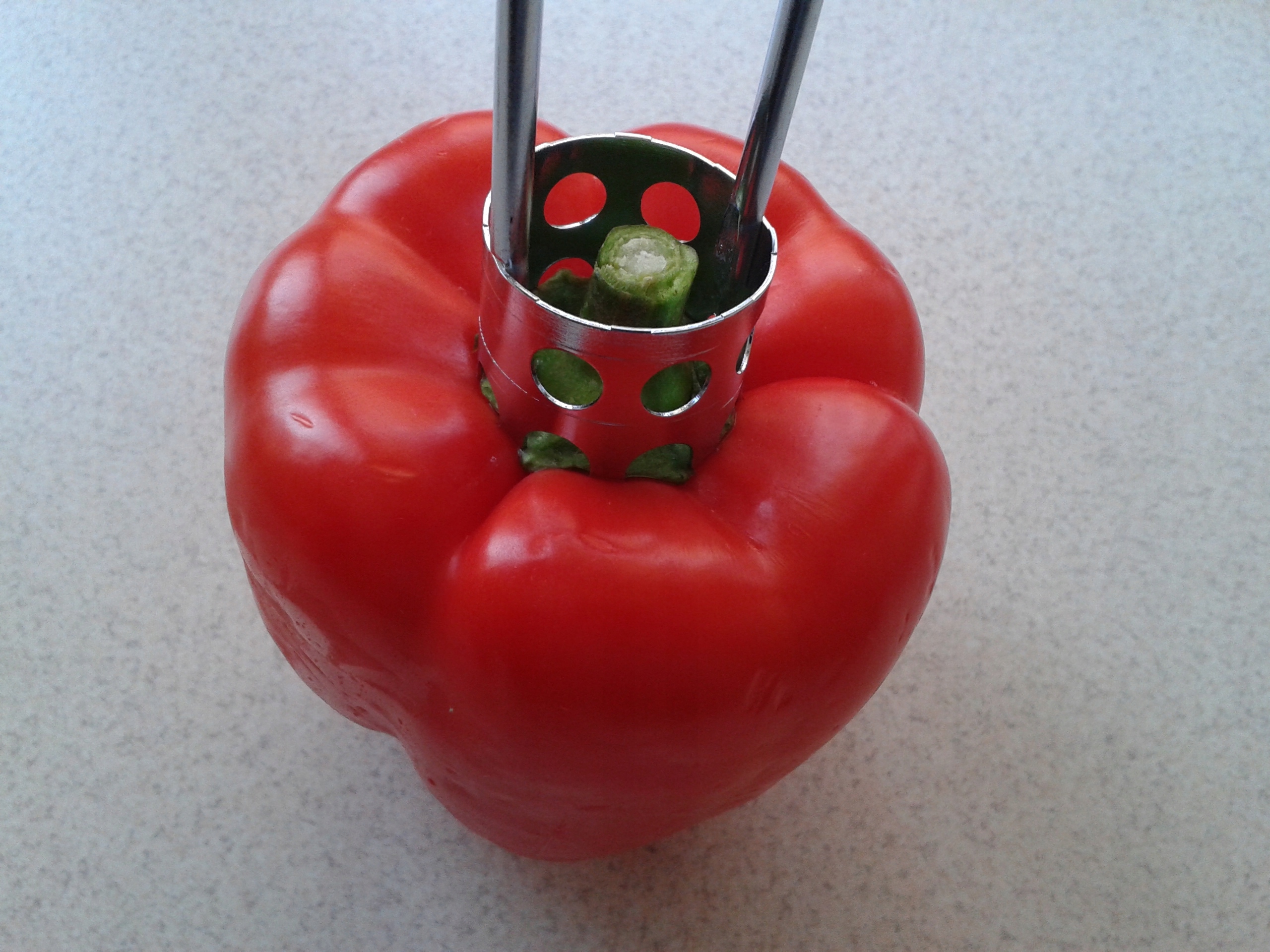 METALOWA DRYLOWNICA DO PAPRYKI WYKRAWACZ GNIAZD Przeznaczenie do warzyw