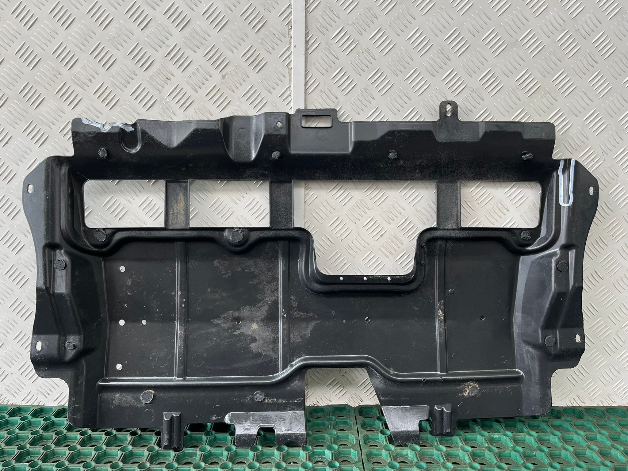 CITROEN C3 II 10-16 cover below engine cover 9682559380 OE