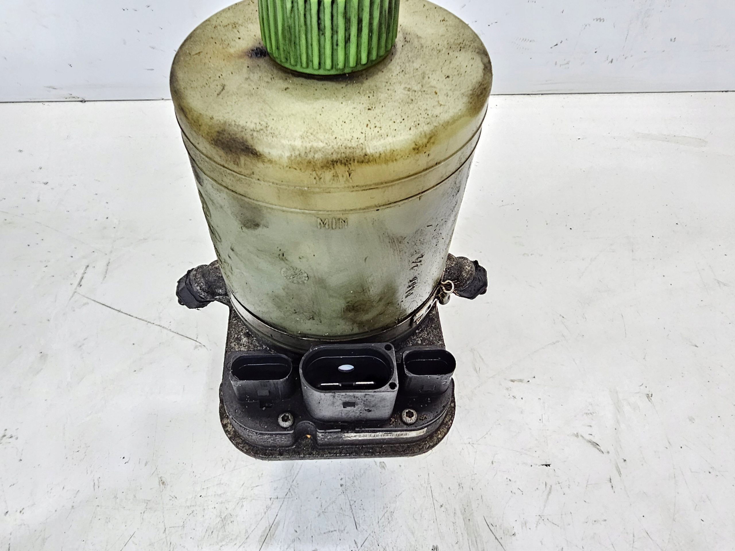 servo pump AUDI VW SEAT SKODA 6Q0423156M