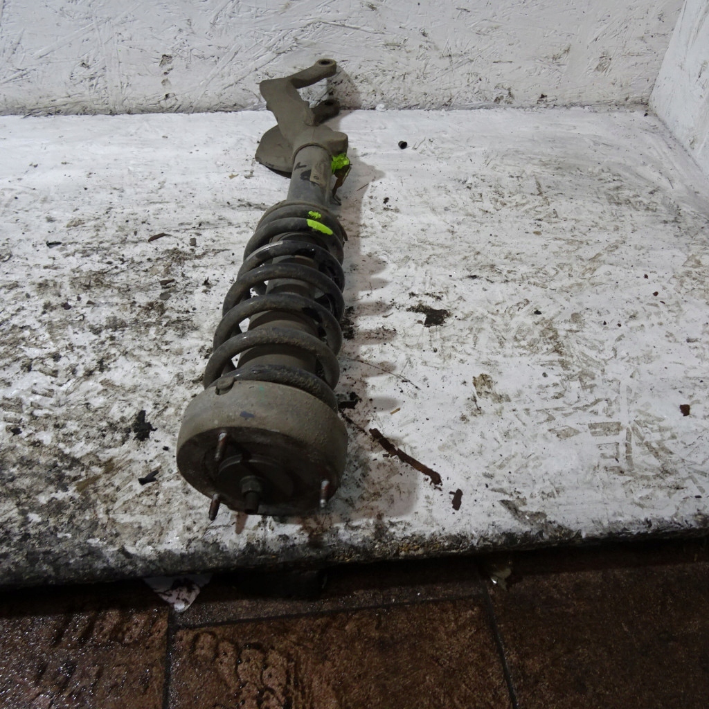 BMW X6 E71 3.0D shock absorber front right