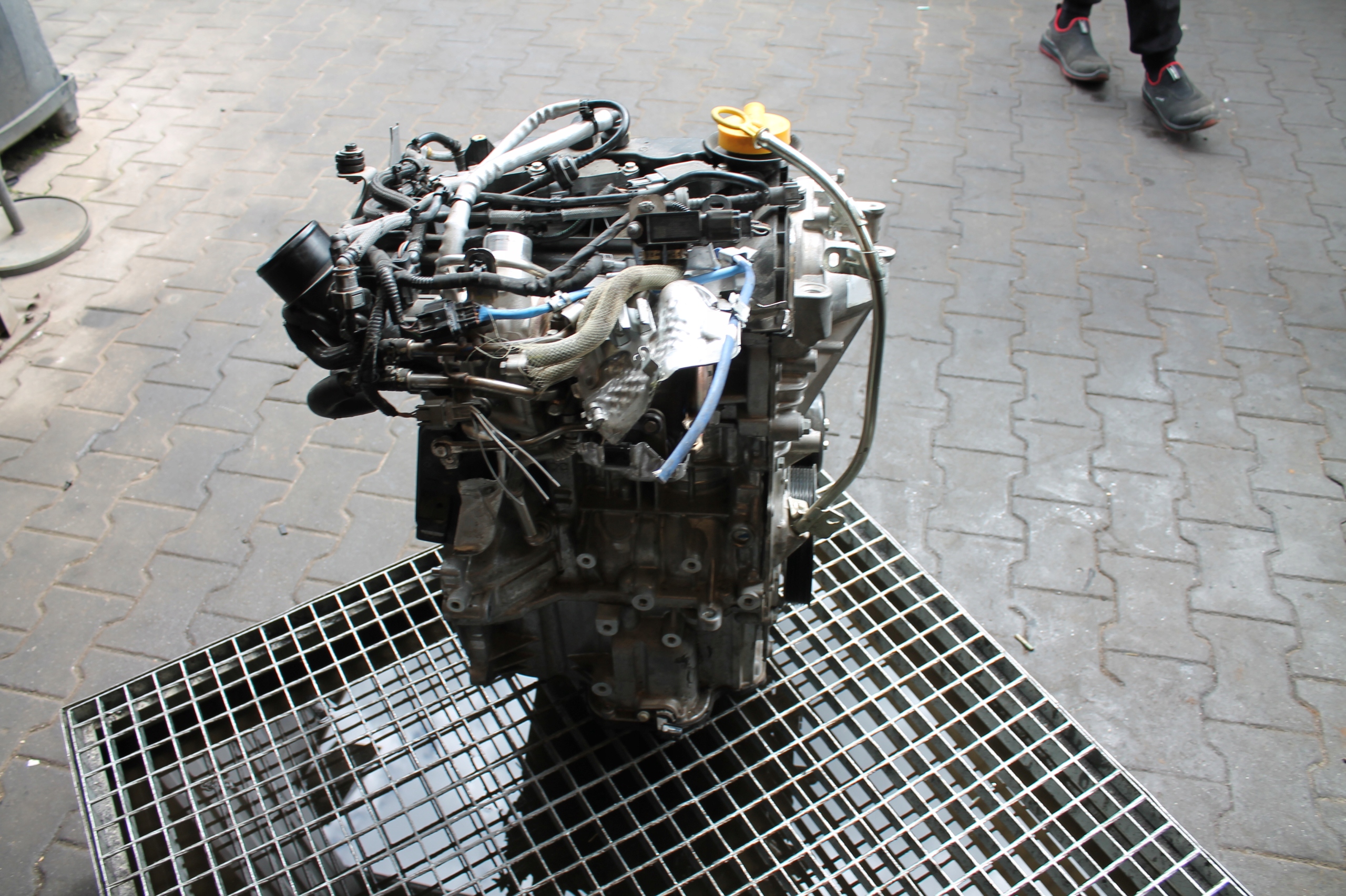 engine complete RENAULT DACIA 10TYS KM H4DF480