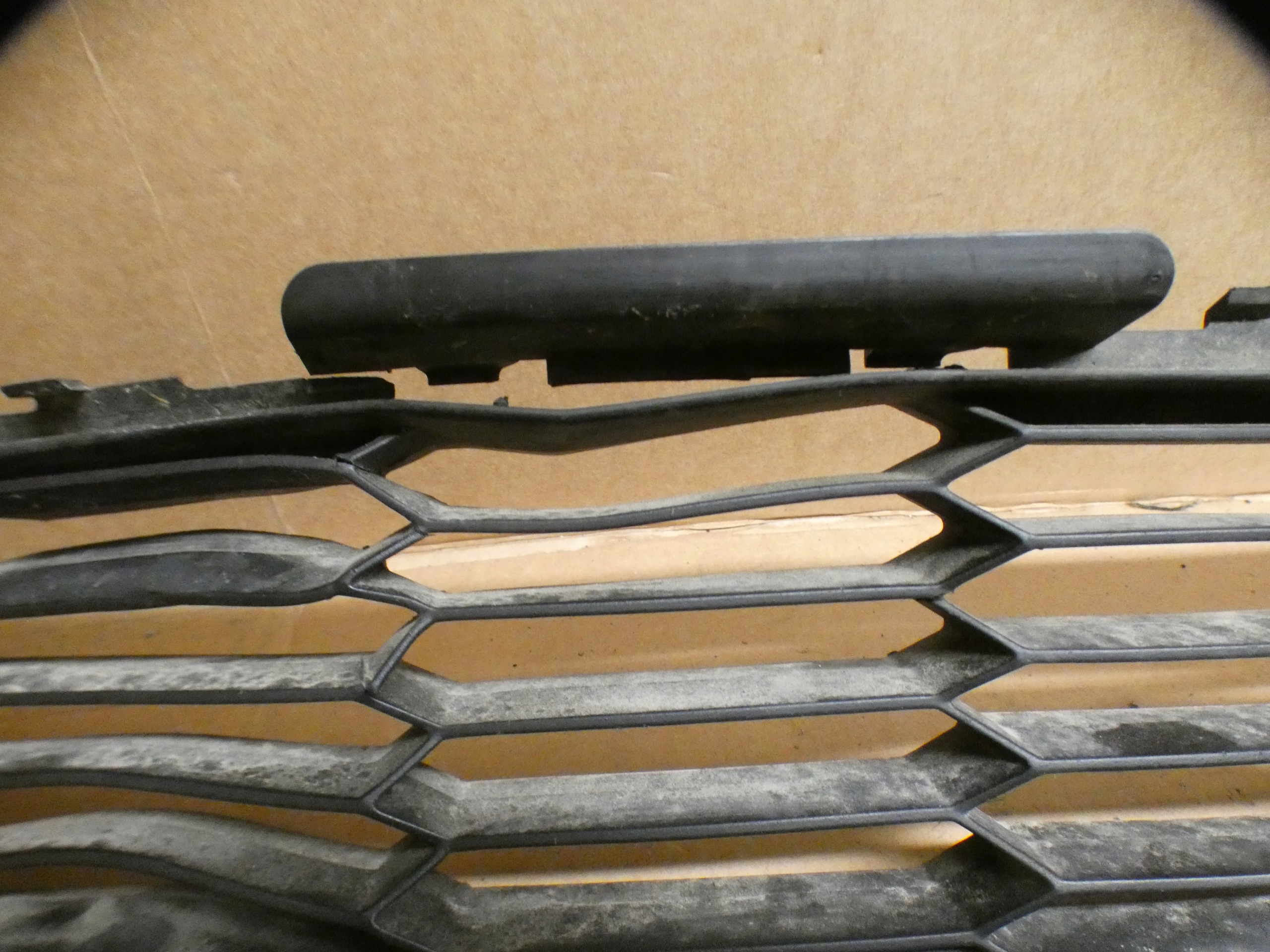 Citroen DS5 grille grid of a bumper front 9673279077