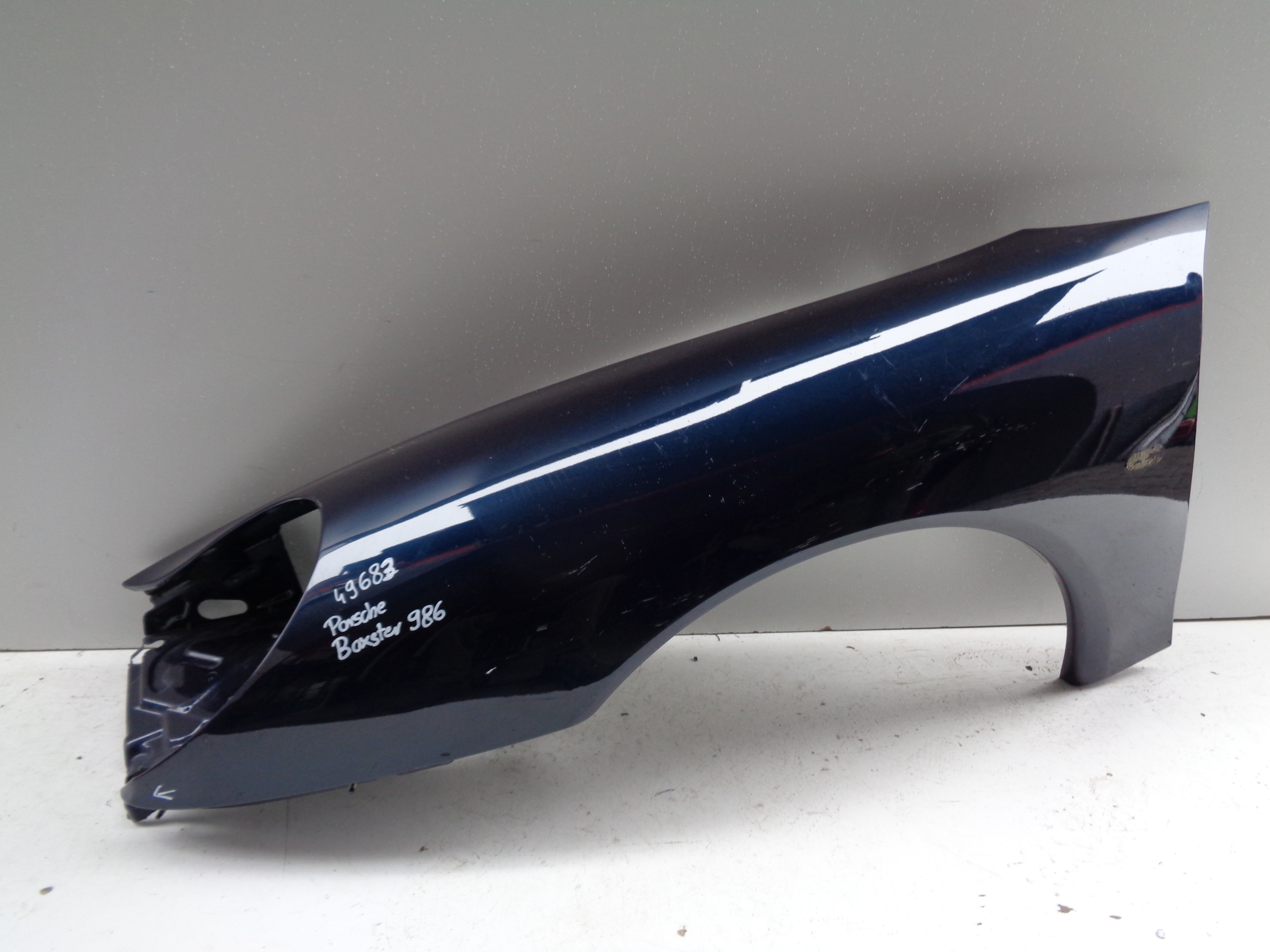 fender left front PORSCHE BOXSTER 986 NR 49683