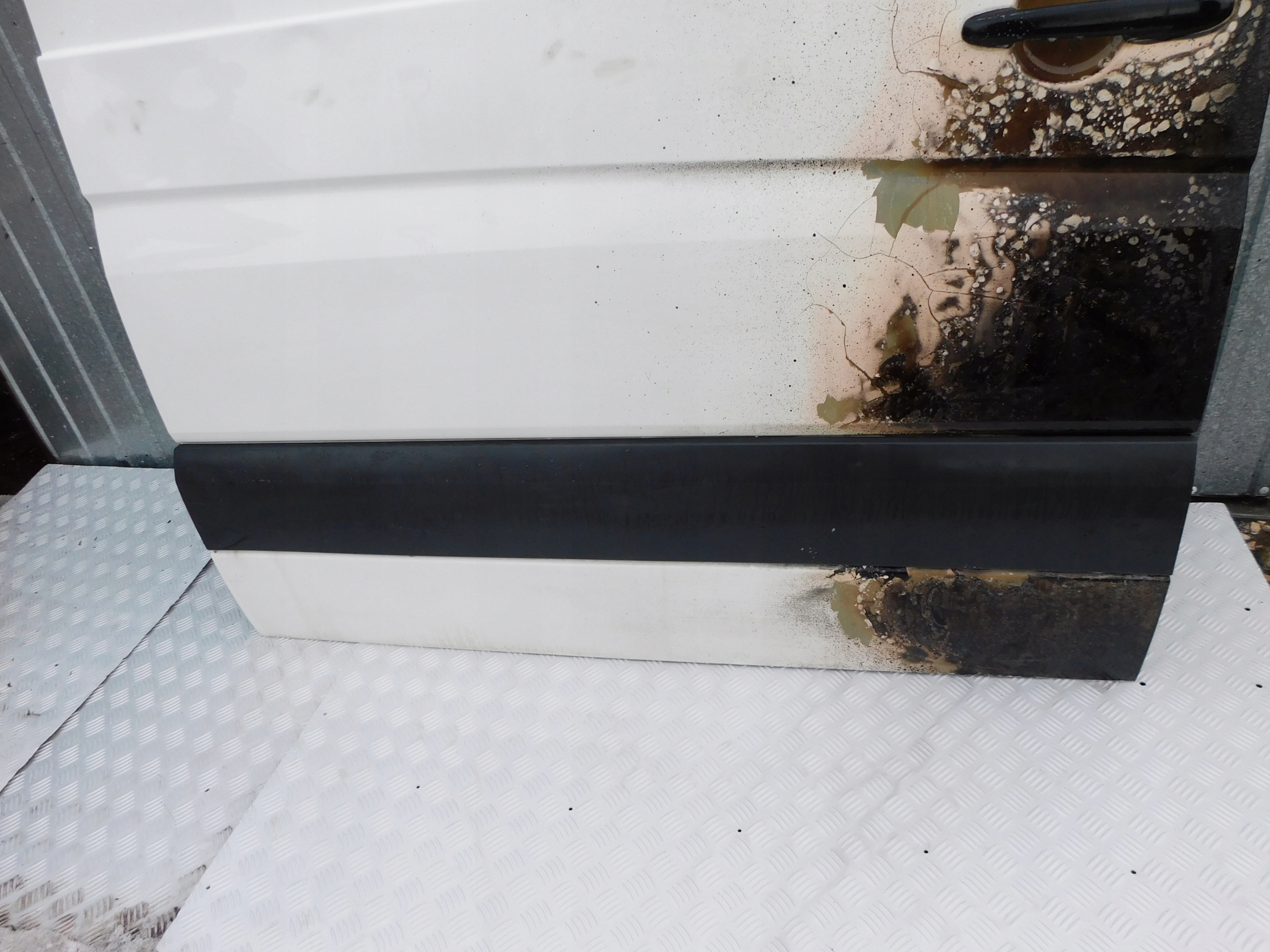 Sprinter 906 VW Crafter door side suwane wysokie without KOROZJI! biale