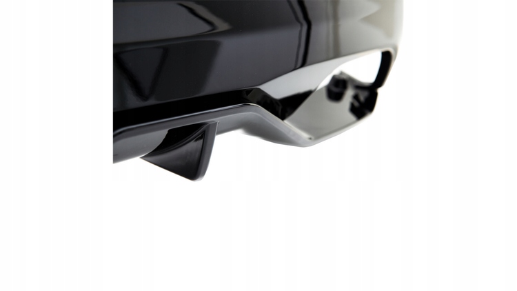 Tylny dyfuzor Gloss Black BMW 5 G30 G31 przed liftem 2016-obecnie EAN (GTIN) 4099654014965