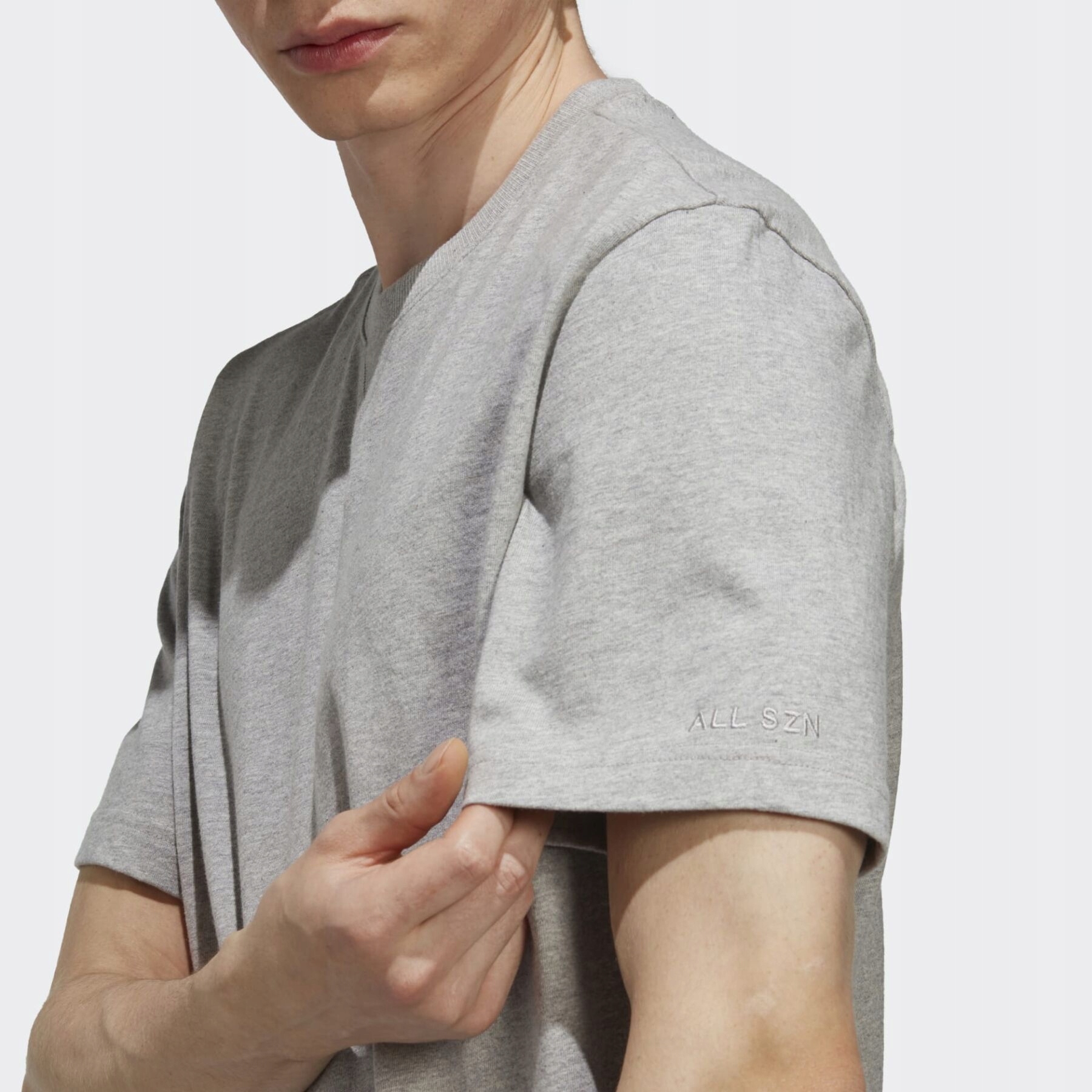 Koszulka ADIDAS M ALL SZN T IC9789 szara Kod producenta 066745