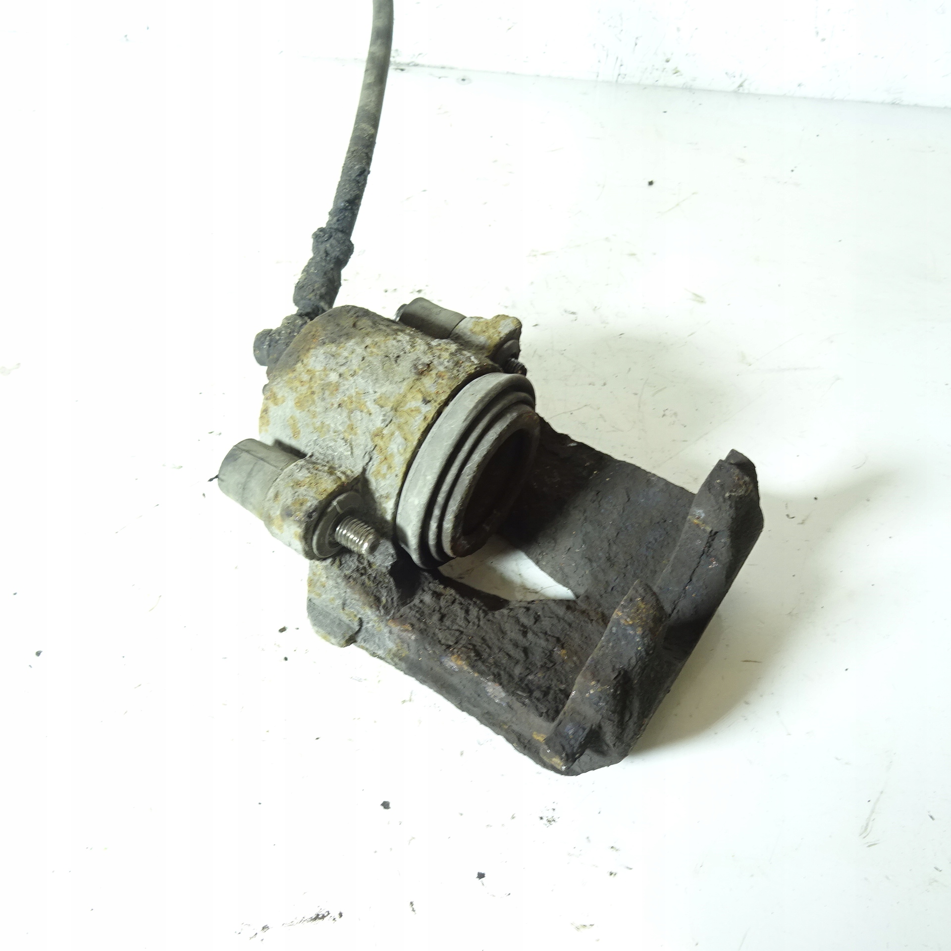 SEAT TOLEDO II 1.9TDI caliper brake front right