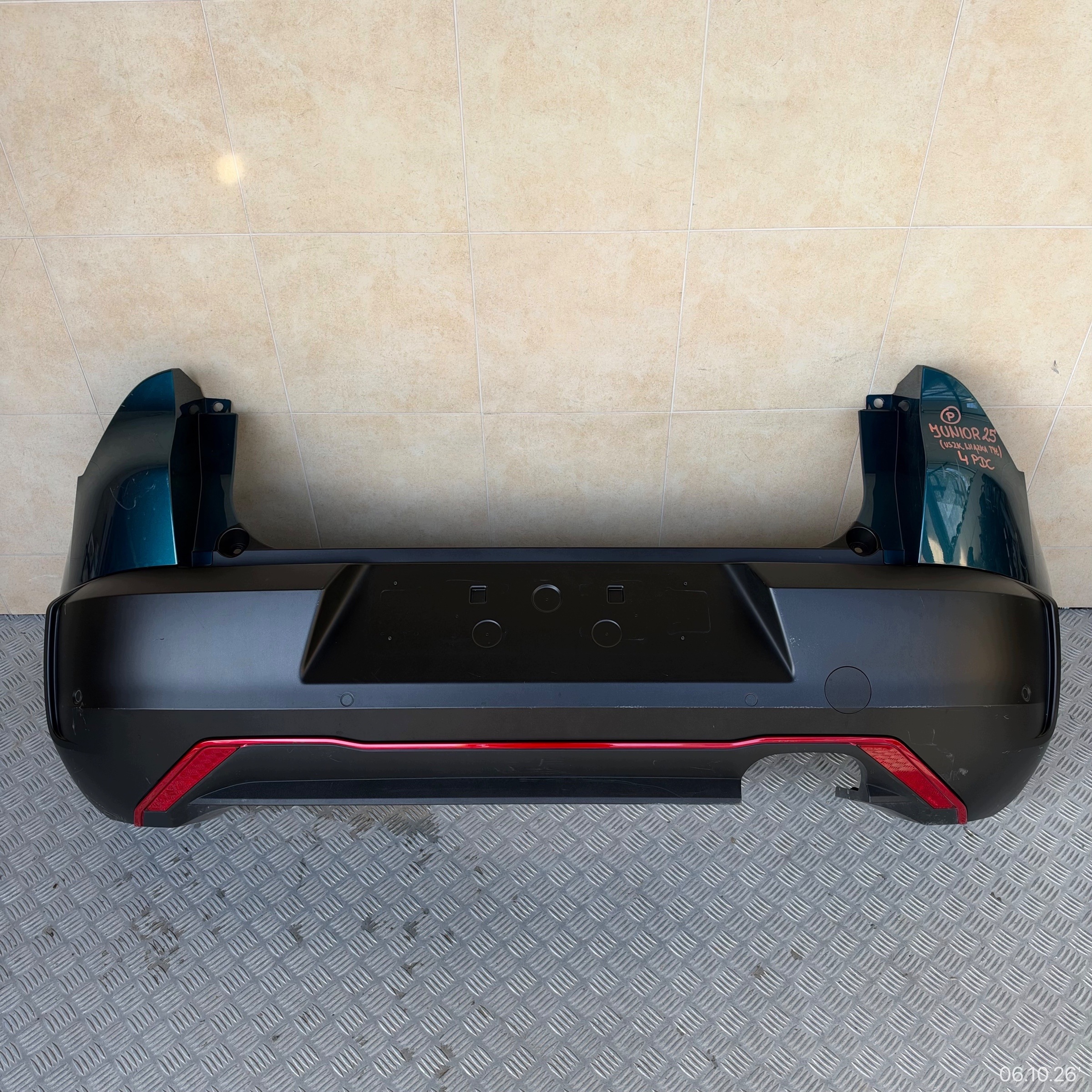 bumper rear complete ALFA ROMEO JUNIOR 2025 year 4 PDC