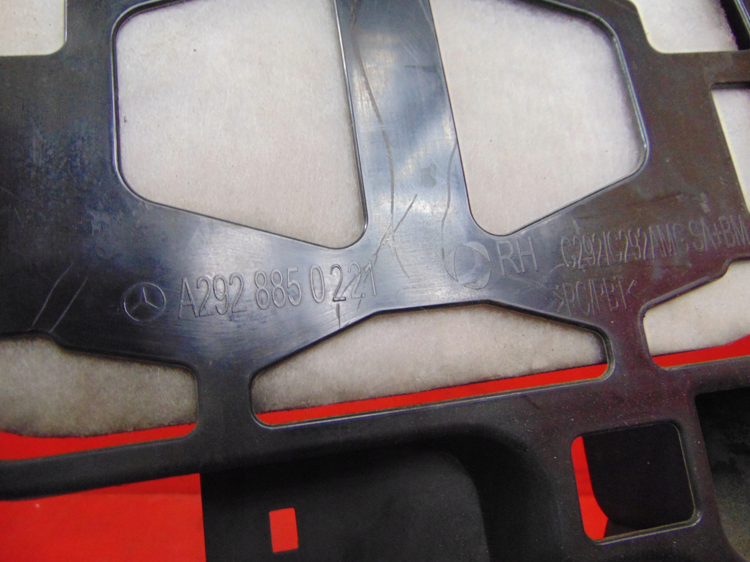 MERCEDES GLE W166 C292 bumper bracket right rear part