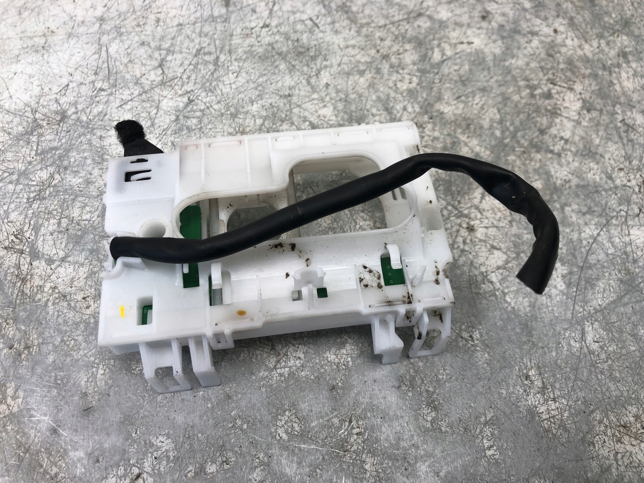 ELEKTRONIKA der Kulisse AUDI A4 B8 8K1713041H