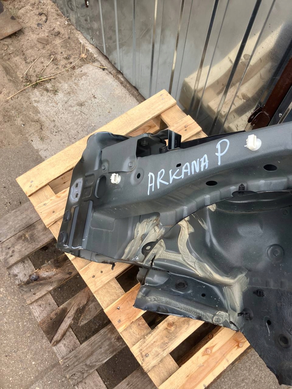 LONGHERONE FARTUCH supporto RENAULT ARKANA TEGXA