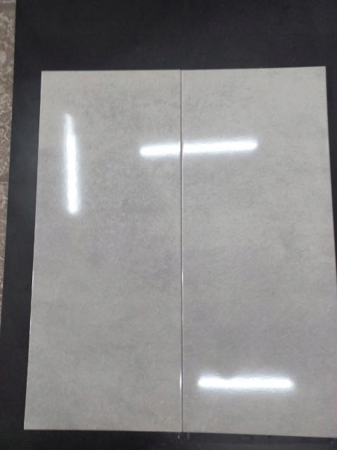 BOSTON LIGHT GREY POŁYSK 25X60 GAT.1