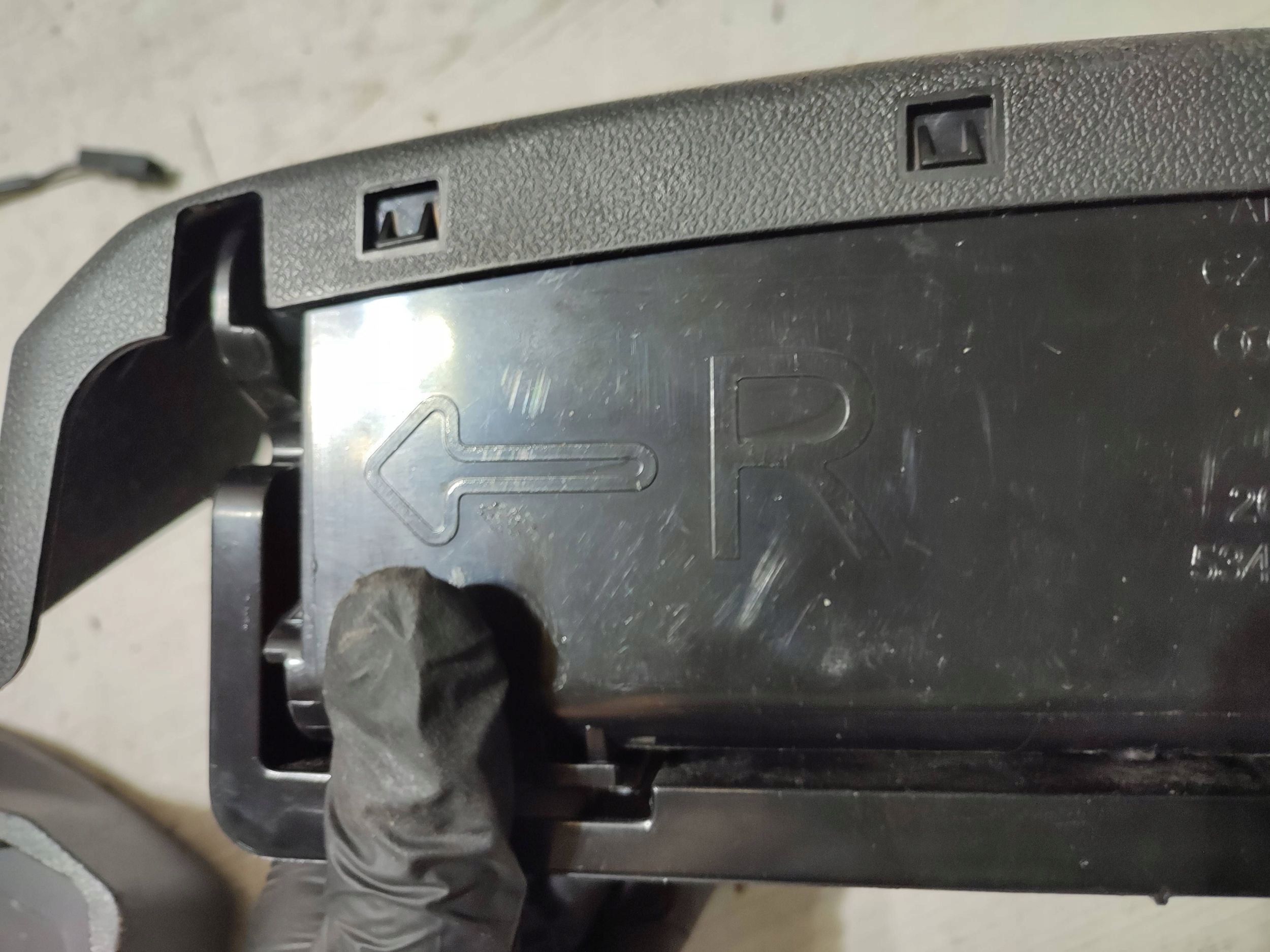 Seat Arona 2019 front side right passenger compartment seat
