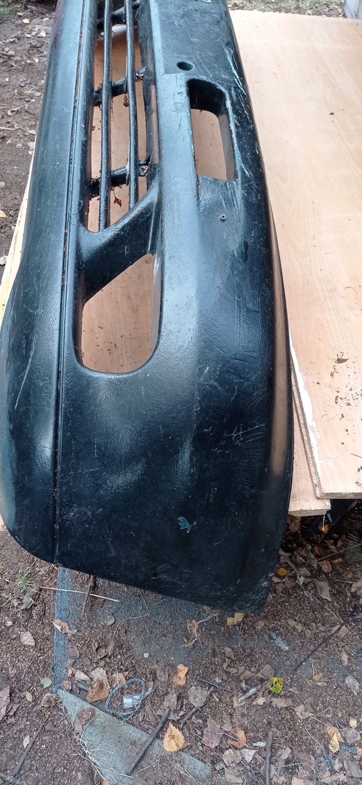 bumper front front MERCEDES VITO W638 PDC
