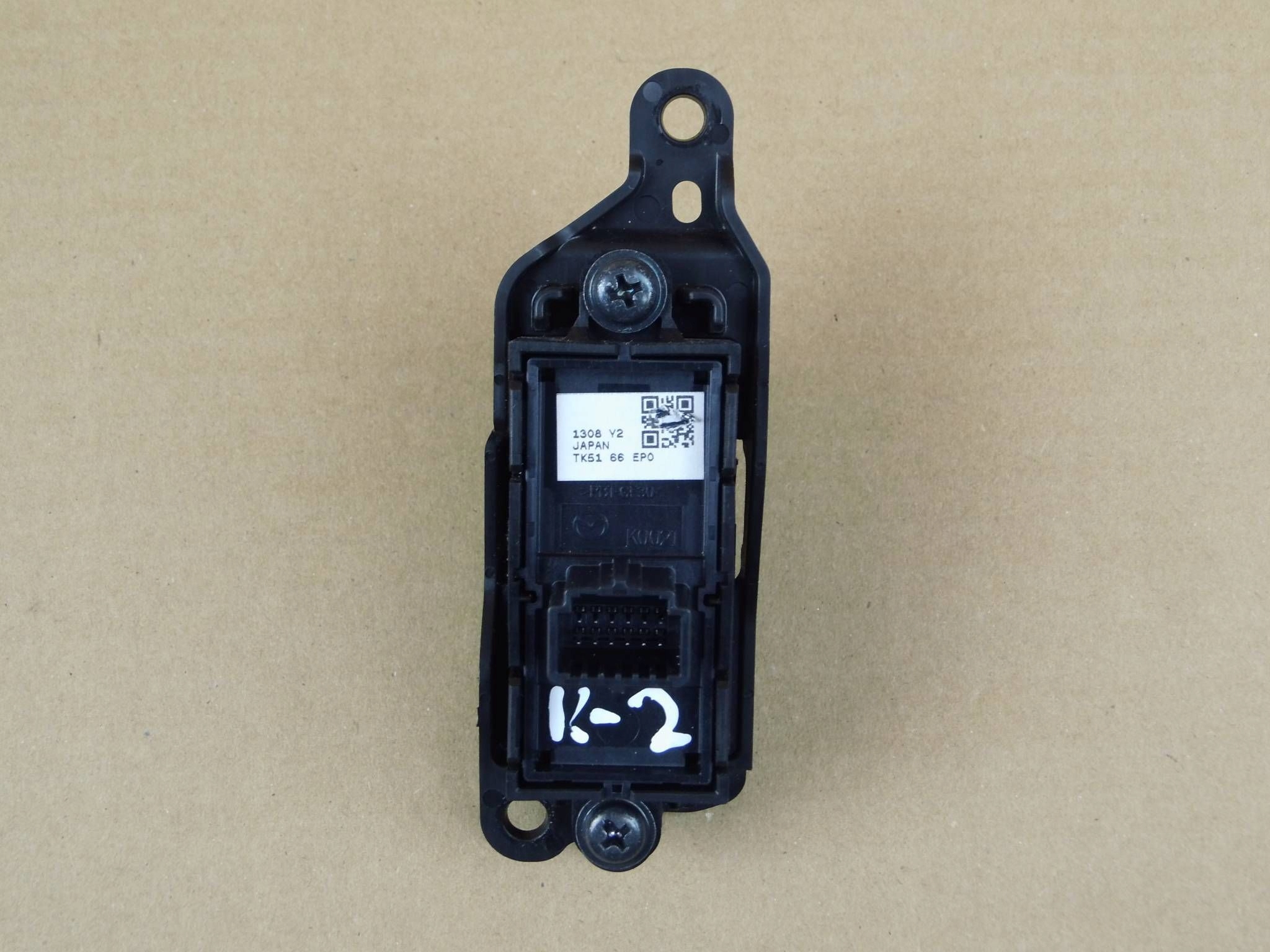 Mazda CX-9 CX9 button switch electric brake TK51 66 EP0