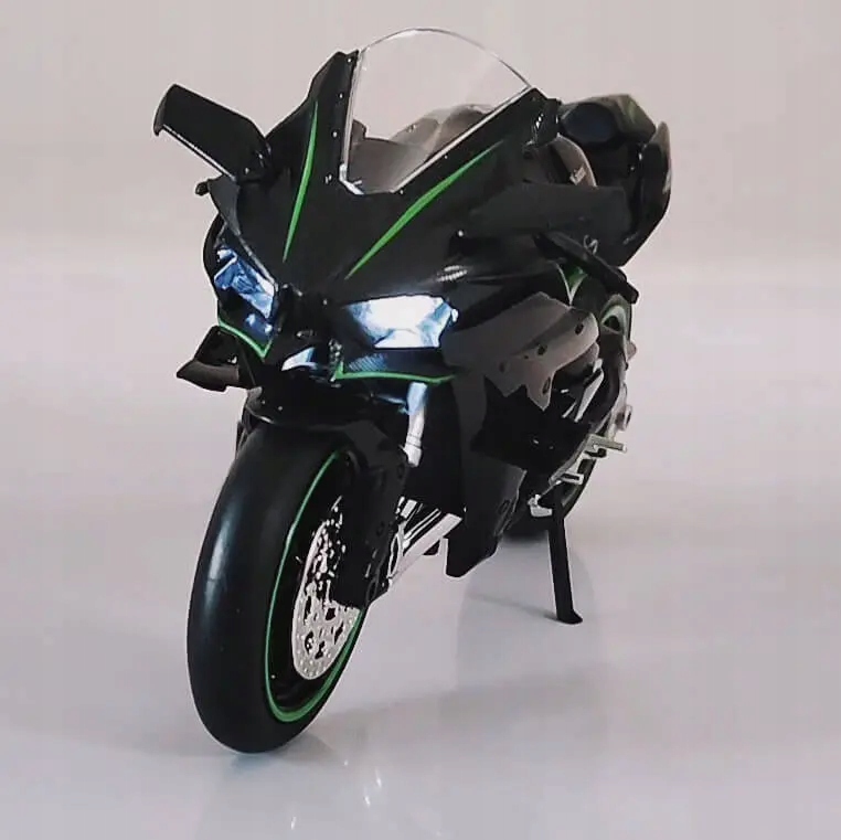 METALOWY MOTOR MOTOCYKL ŚCIGACZ WYŚCIGOWY MODEL ZABAWKA 1:12 Bohater brak