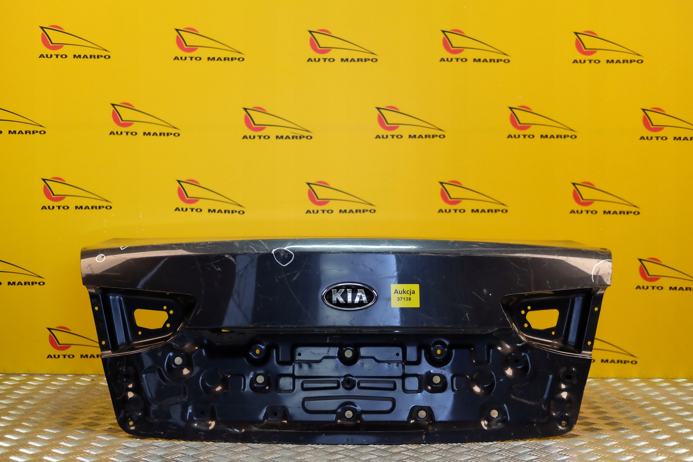 KIA CADENZA LIFT 2014- KLAPA BAGAŻNIKA TYŁ TYLNA Numer katalogowy części CADENZA2014-2016KLAPATYŁ