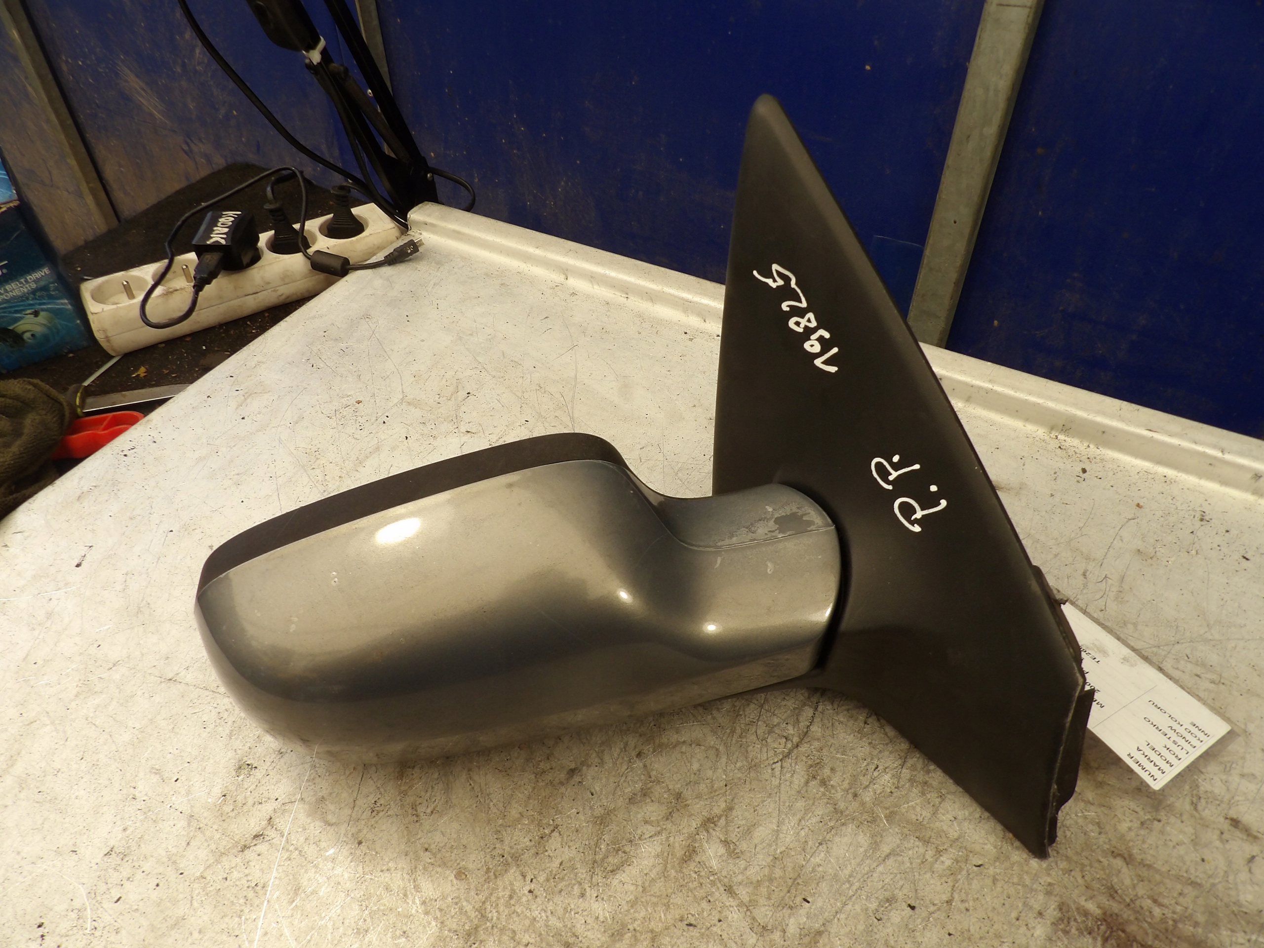 Renault Megane II mirror right lak. TE266