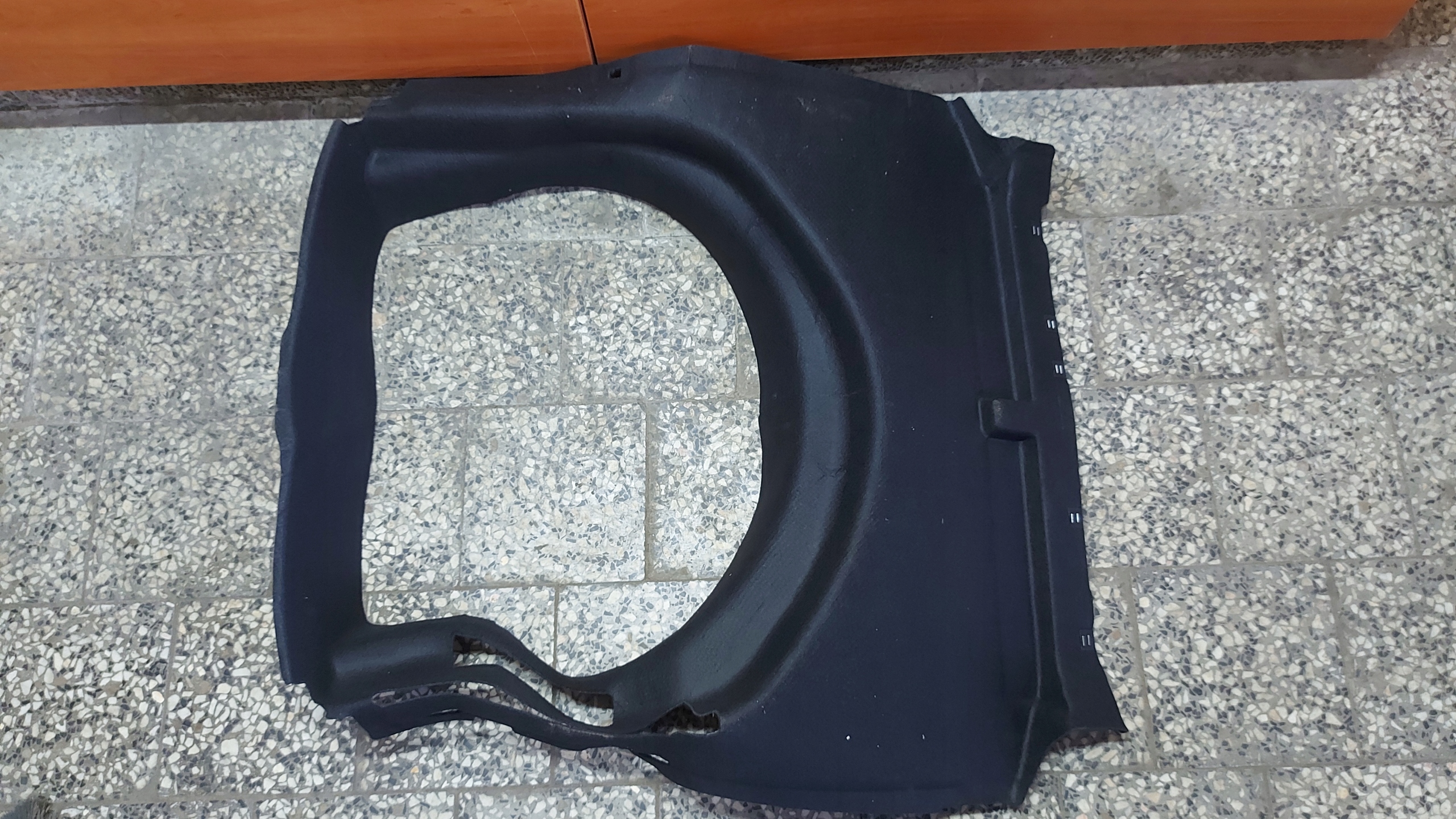 KOBERCE kufru kola rezervního TOYOTA COROLLA E21 KOMBI