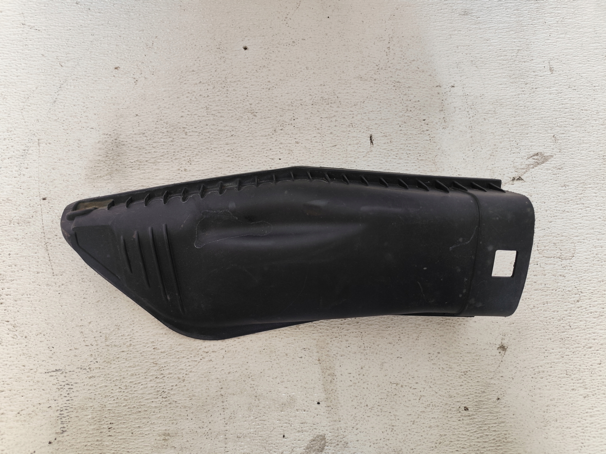 BMW X3 E83 E60 E90 E70 3.0D KANAL DOLOT filter luft