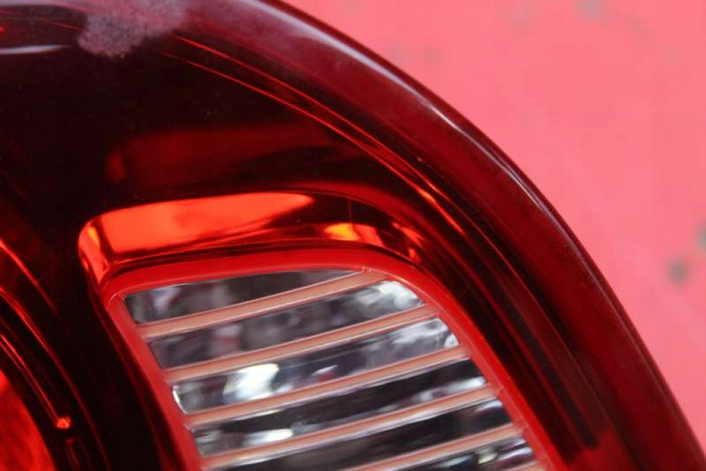 light left rear part rear 92405-2B0L HYUNDAI SANTA FE 2 II 06-10