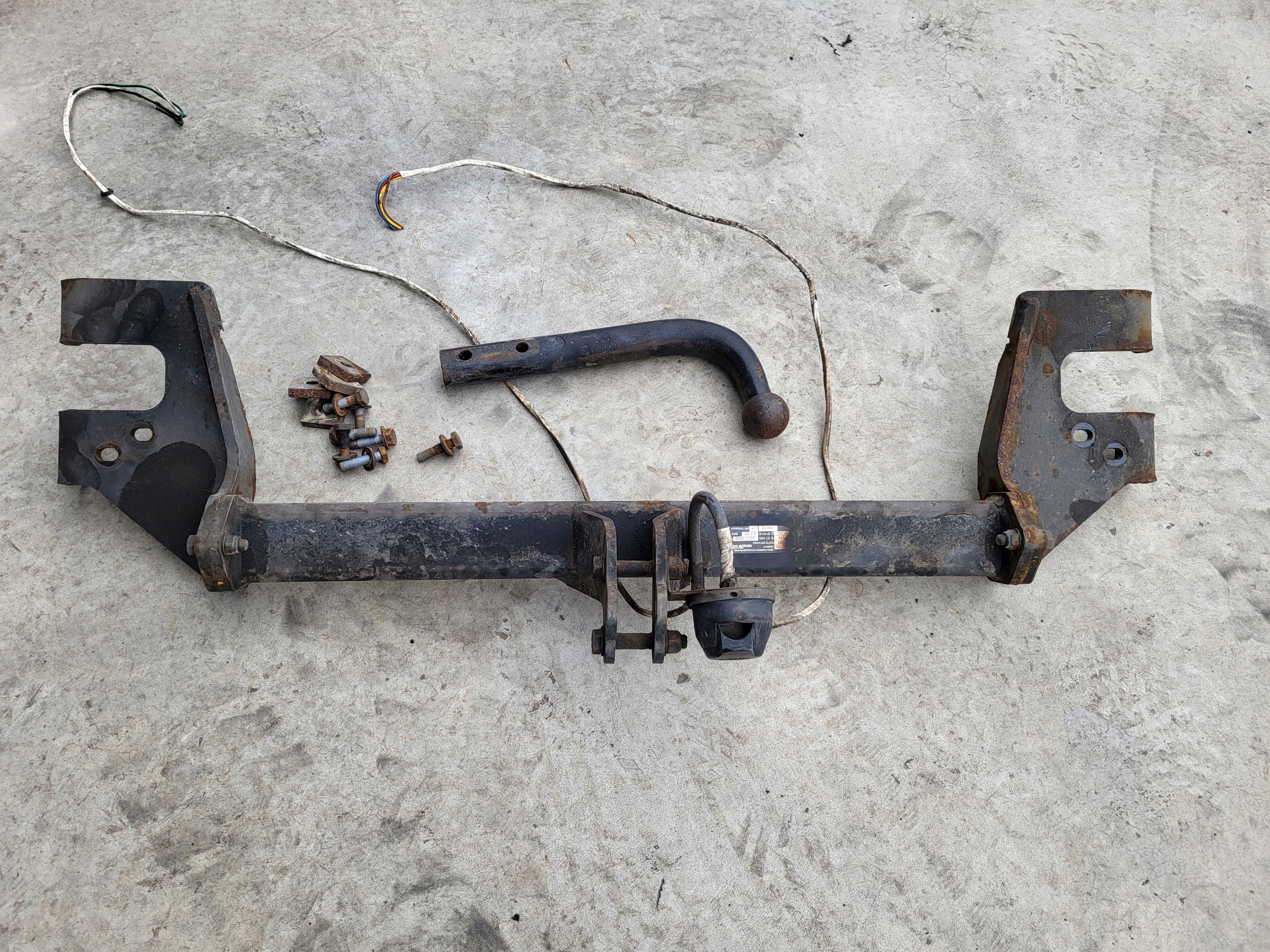 KIA SPORTAGE II 09r LIFT HAK HOLOWNICZY E6000-1F300 346018