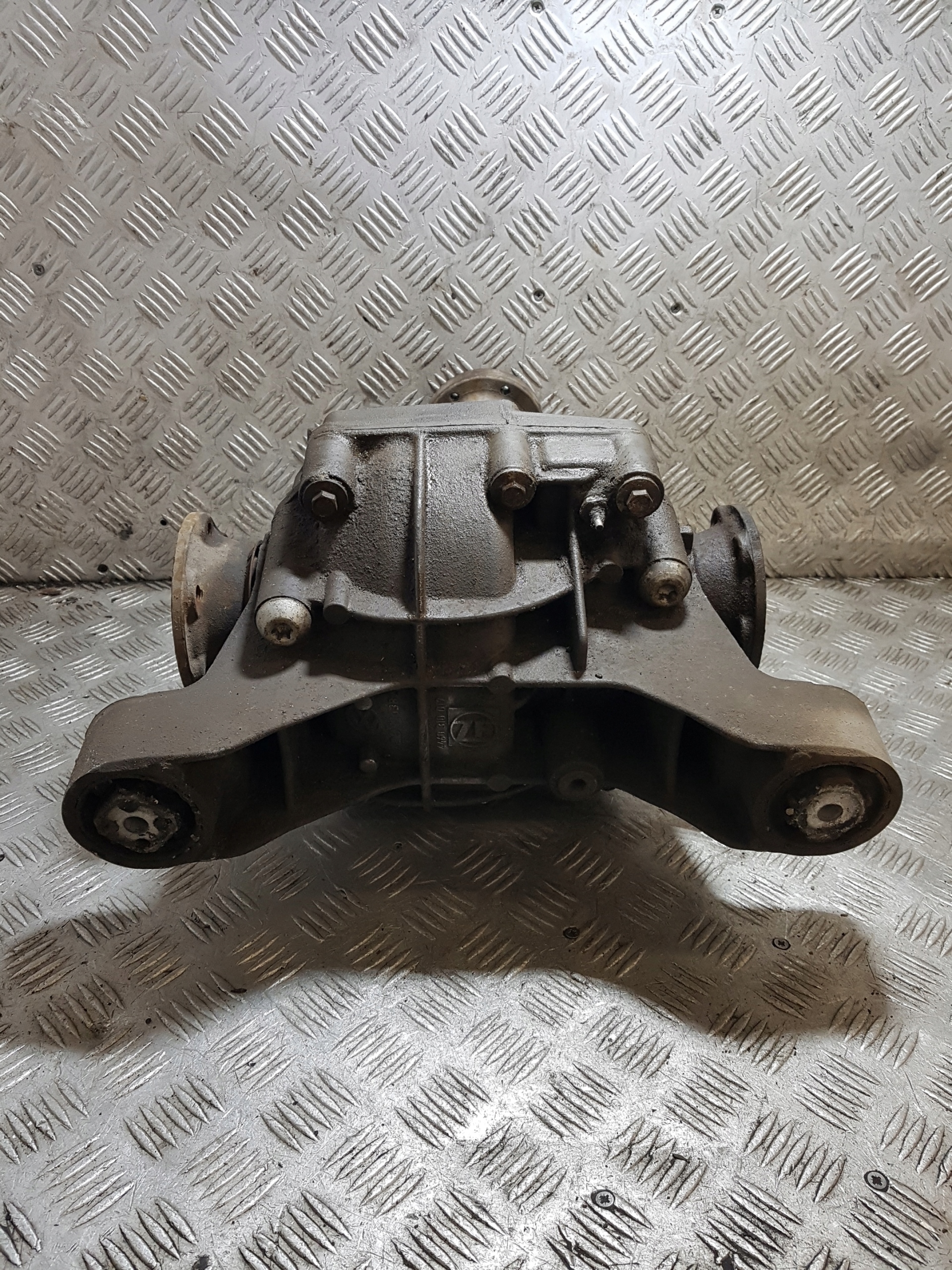 differenciál hátsó AUDI Q7 4460310019 4460310018