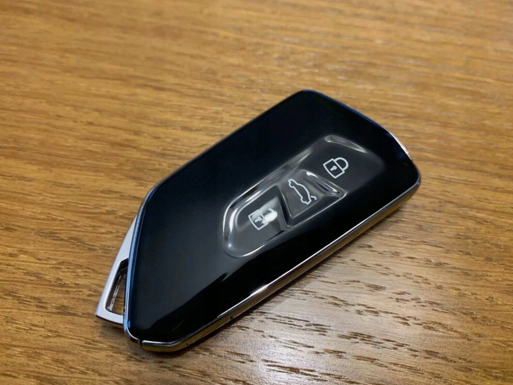 Skoda Octavia IV key pilot 5E3959753G <