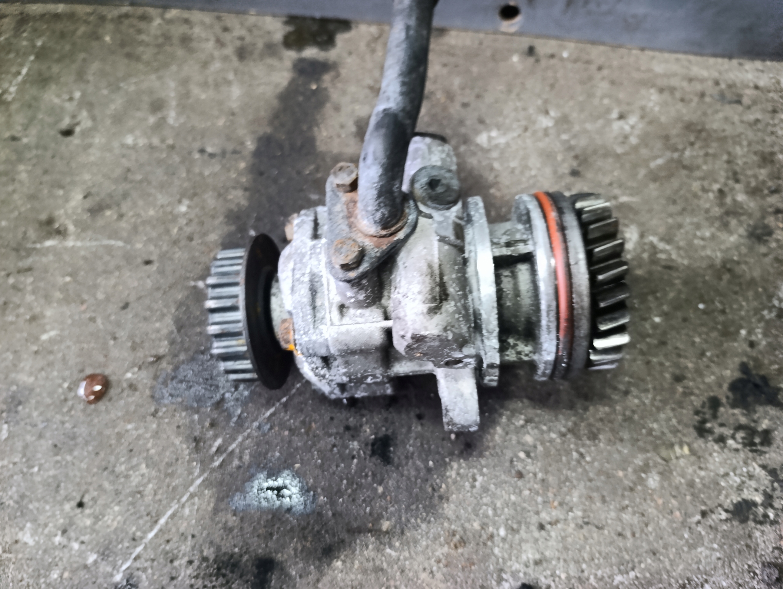 VW T5 2.5 TDI servo pump
