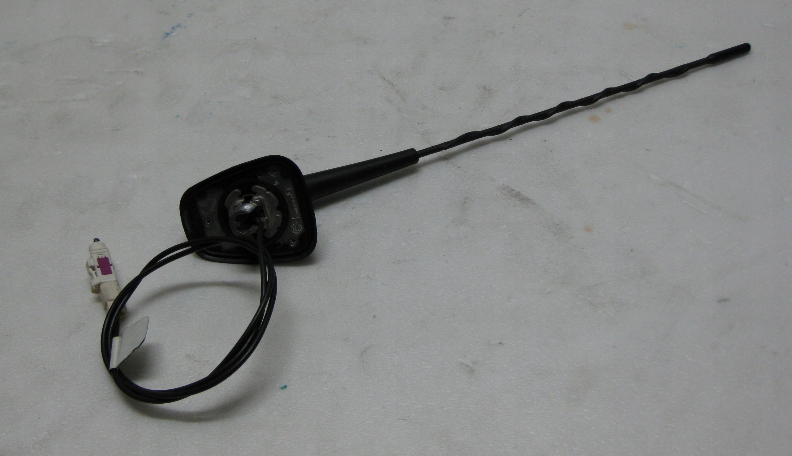 OPEL MOVANO B LIFT module antenne radio 282171356R