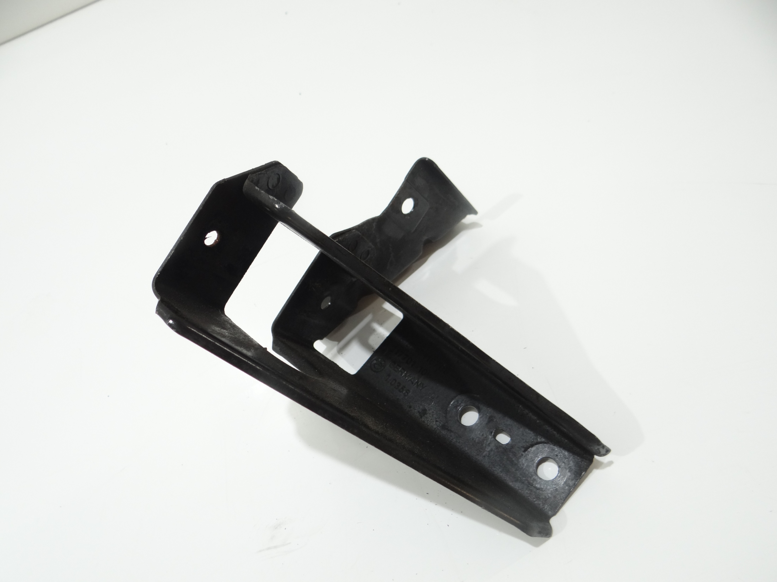 holder of a lock bonnets left front BMW E90 E91 E92 7116705