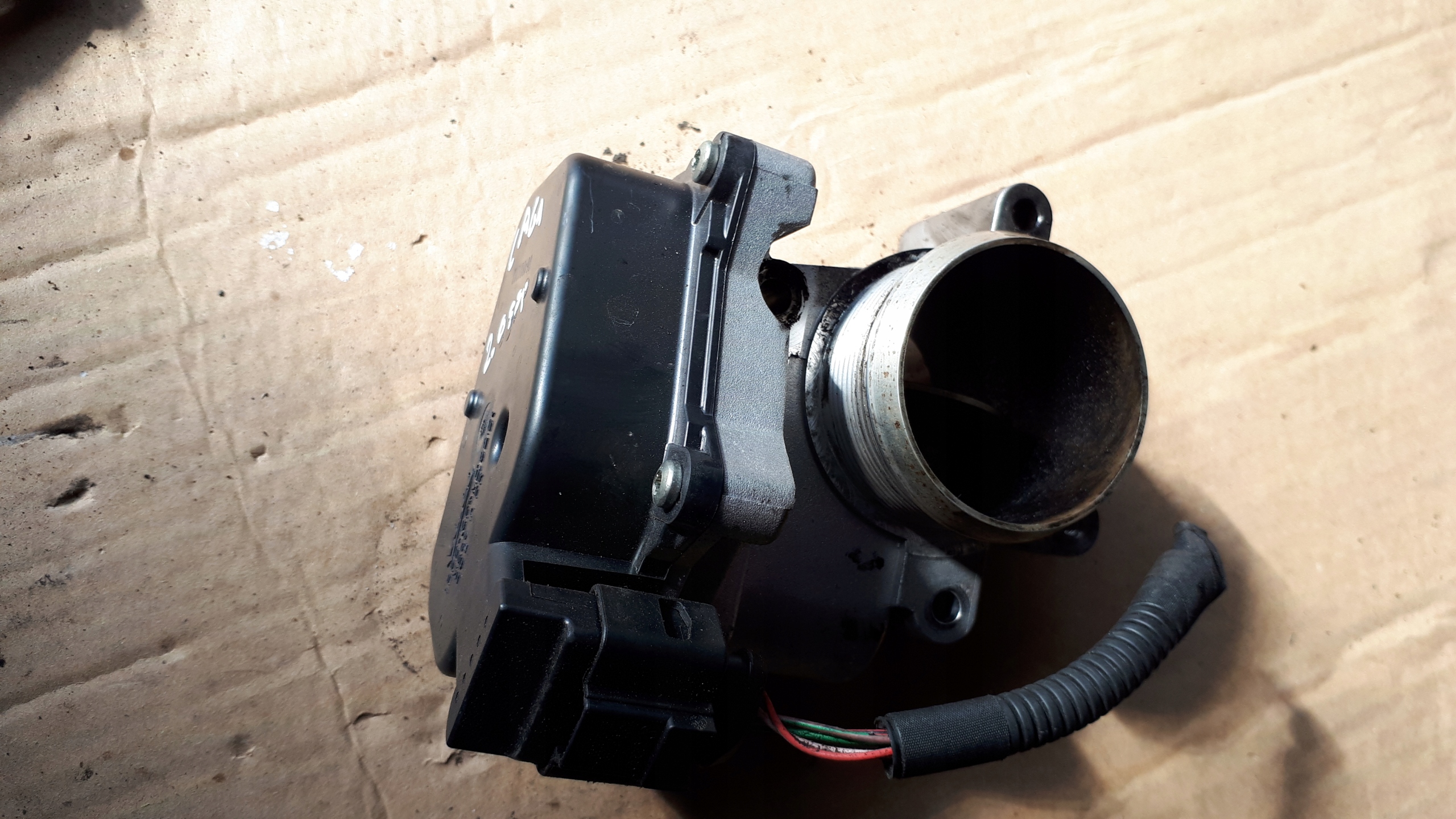A4 B8 throttle flap 2.0 TDI A5 Q5 A6 replacement