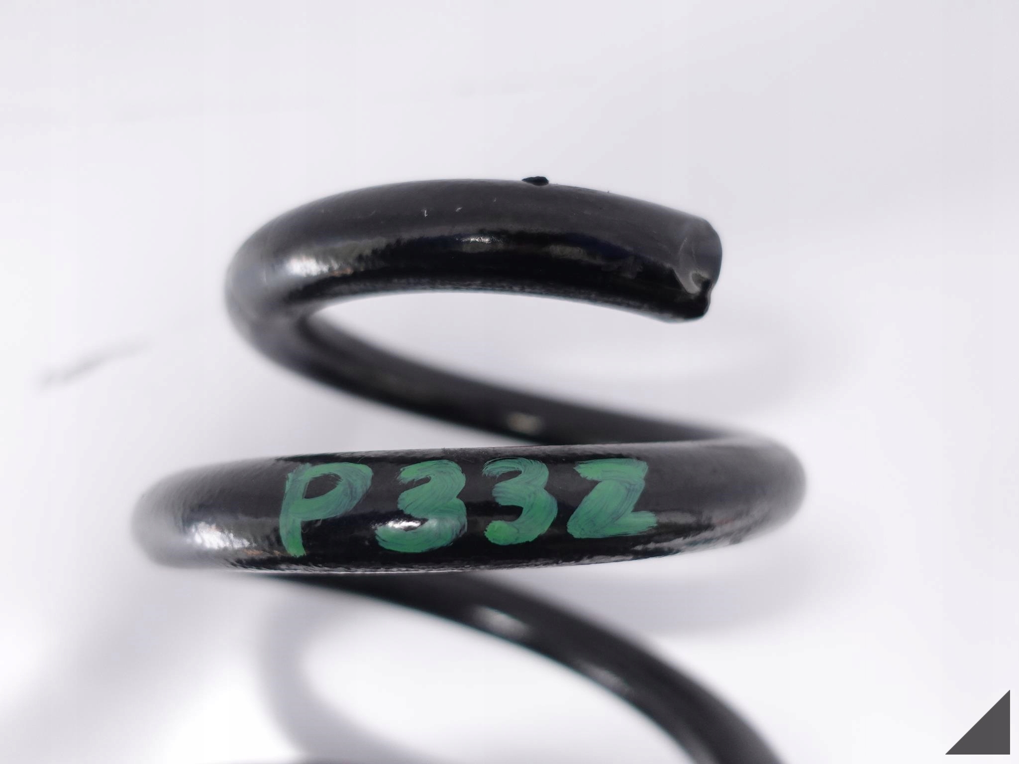 MERCEDES G-KLASA G63 AMG W463 shock absorber spring