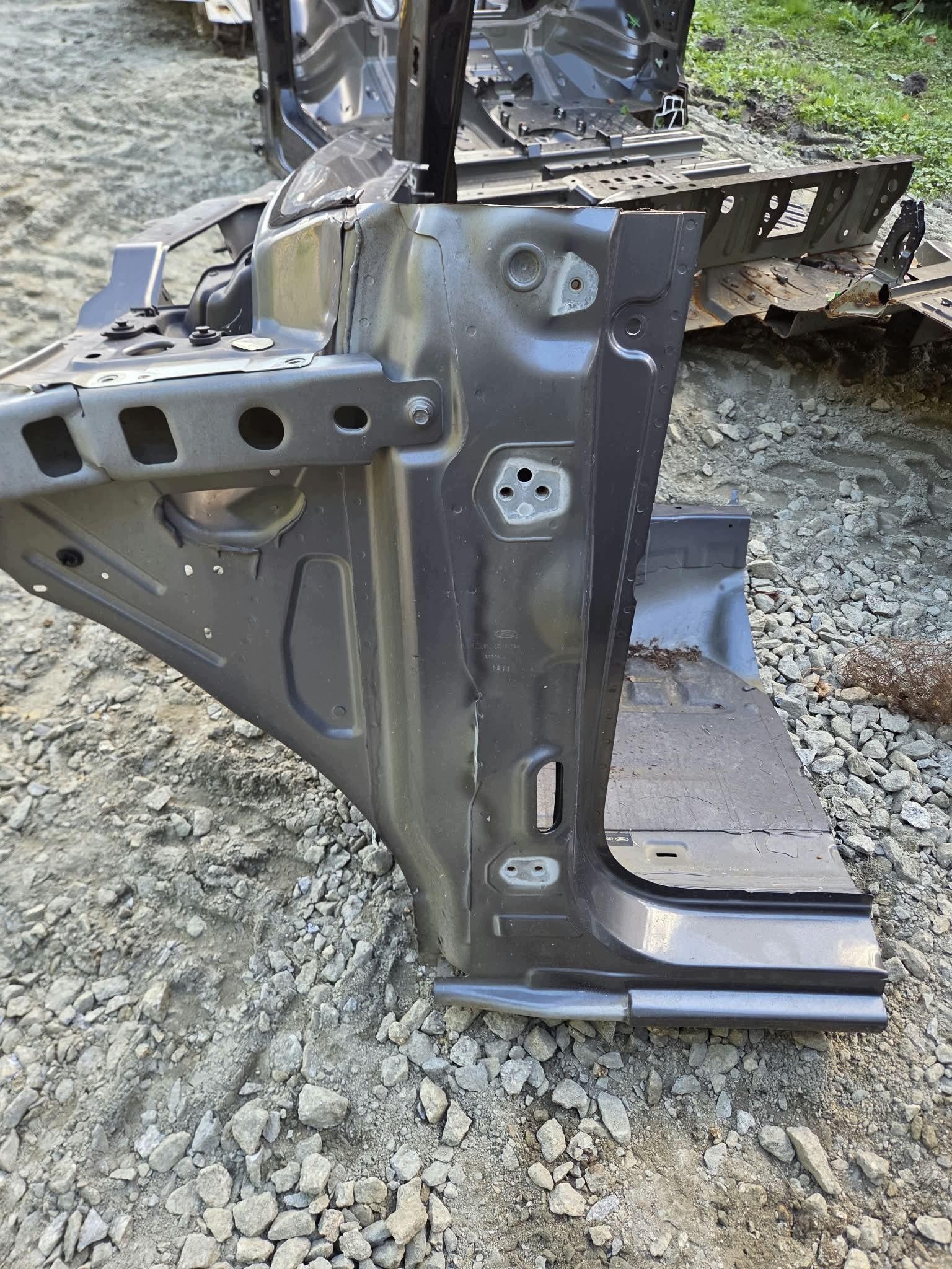 Ford Ranger VI 6 coin piece avant gauche