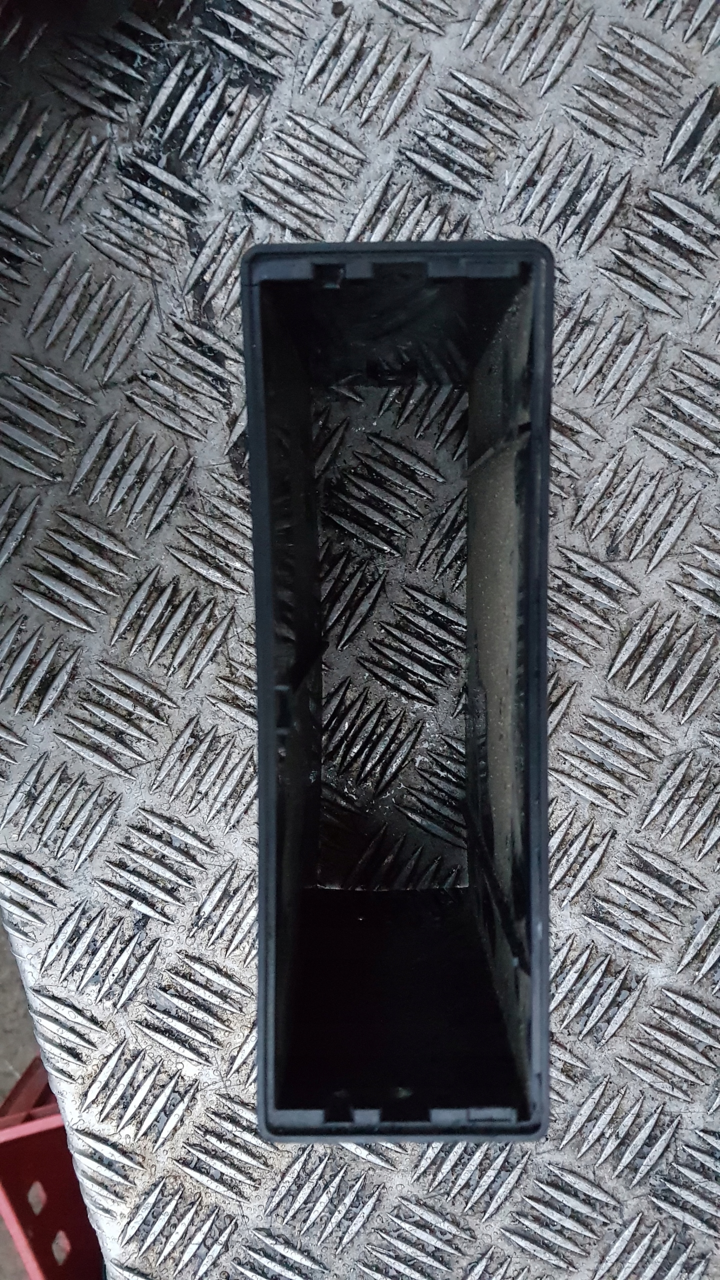 AUDI A8 D3 Abdeckung, Hutablage KIESZEN ZMIENIARKI 4E0919977