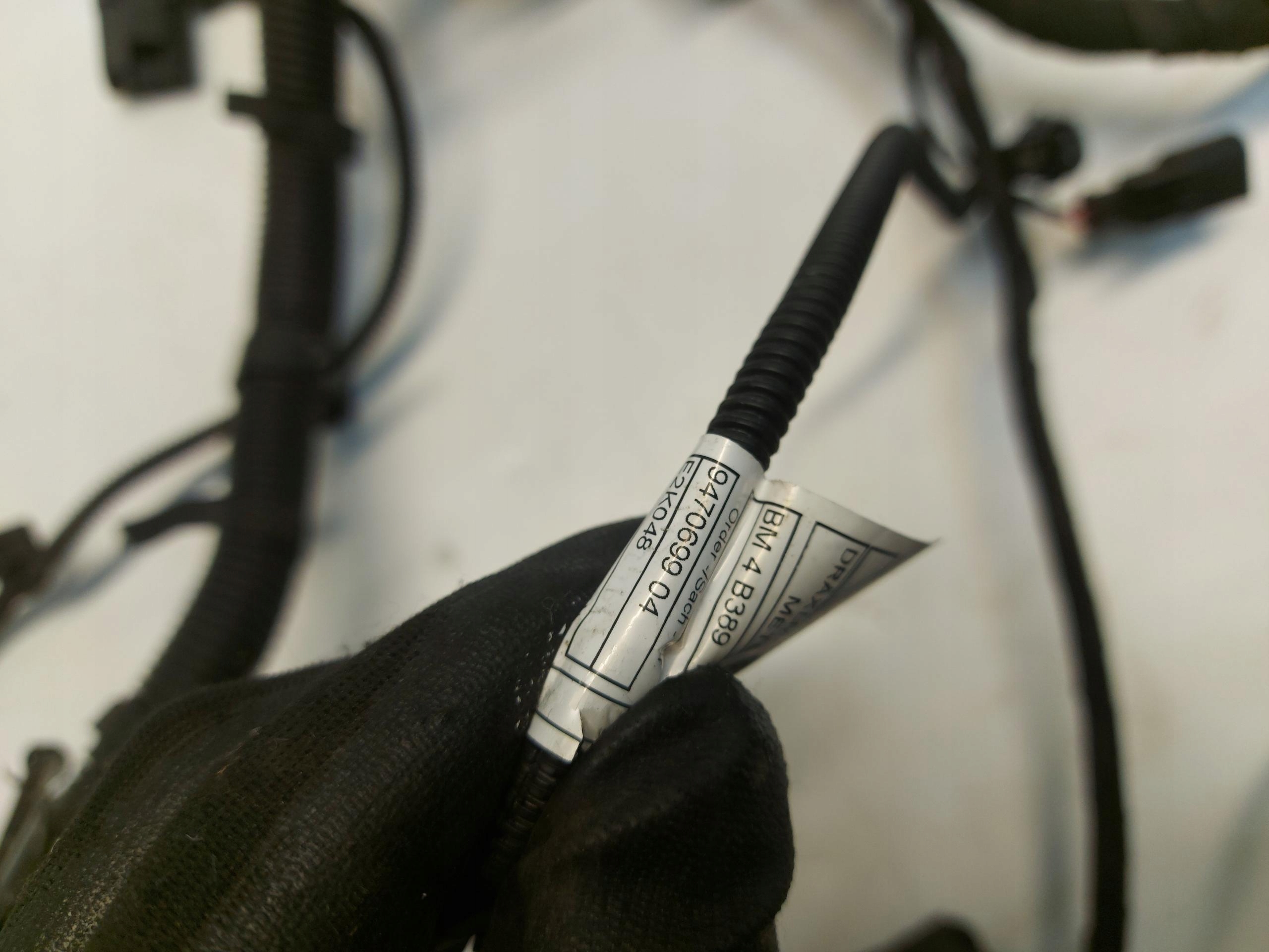 BMW G20 330e bundle wiring for engine 8482365