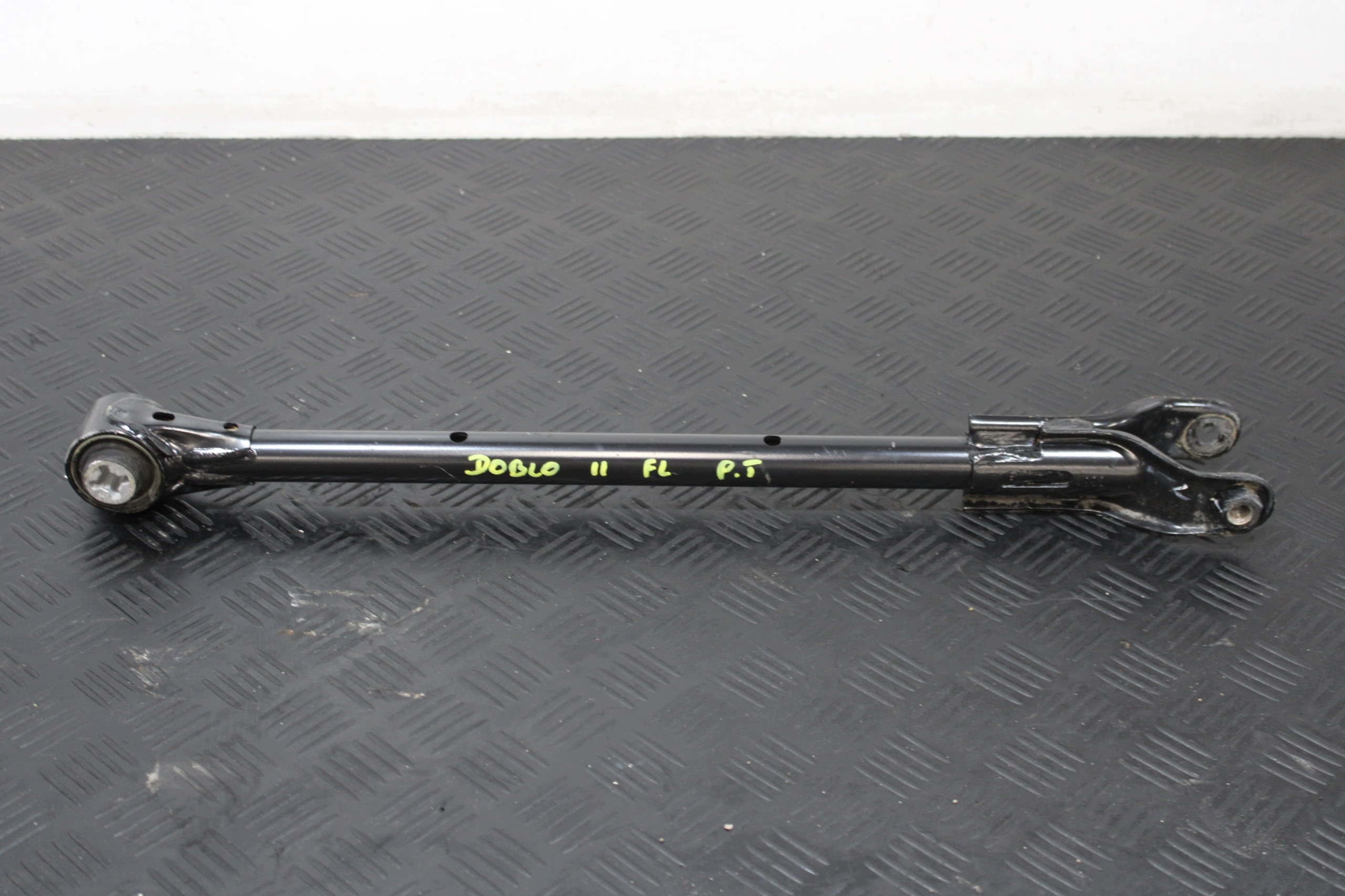 Querlenker rechts heck FIAT DOBLO II 2 LIFT 1,6 MJ