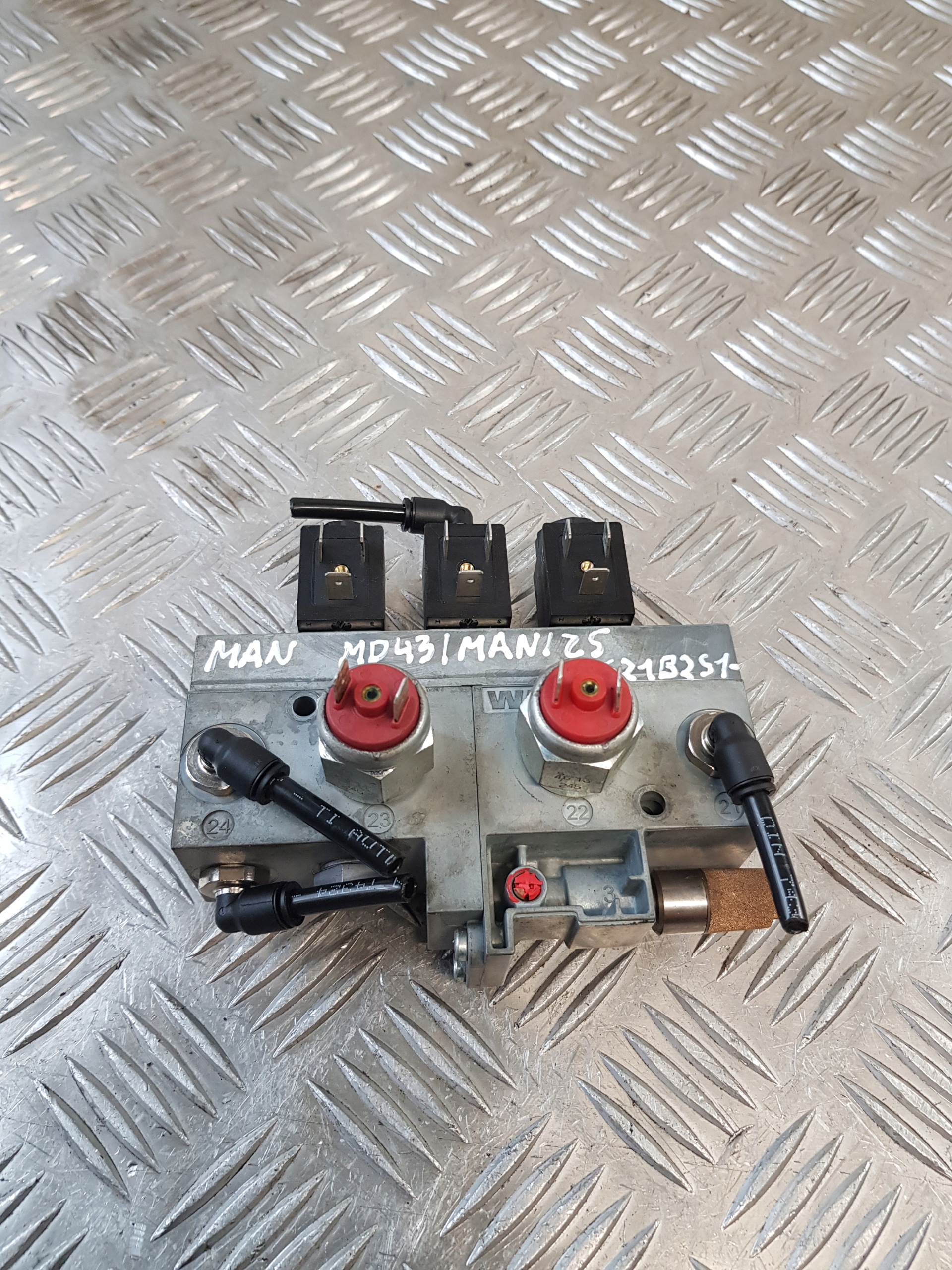 Sensor MAGNETYCZNY OTWIERANIA Tür WABCO 4726000220