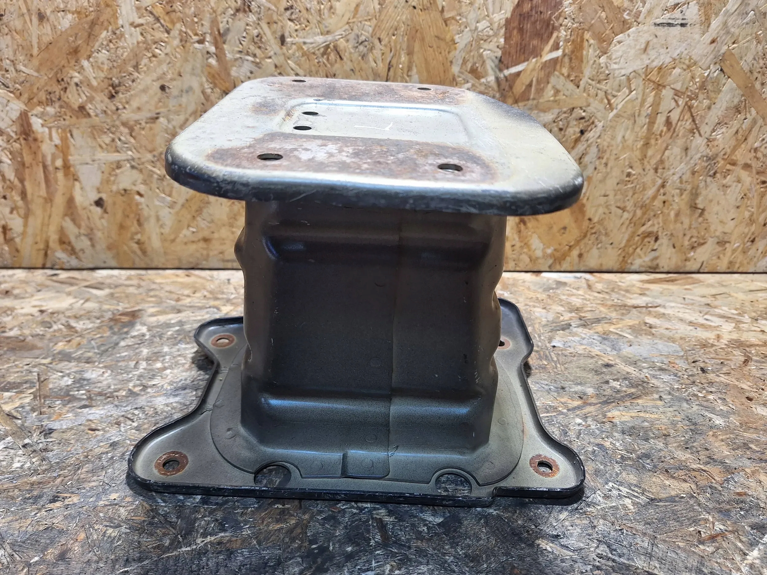 .beam tip left front CHEVROLET CAPTIVA ANTARA 06