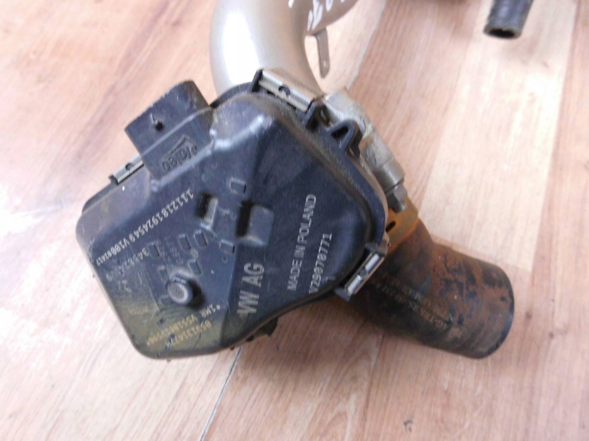 Audi A8 S8 D5 Kühler Kühler Gase EGR 059131508BQ 059 131 508 BQ